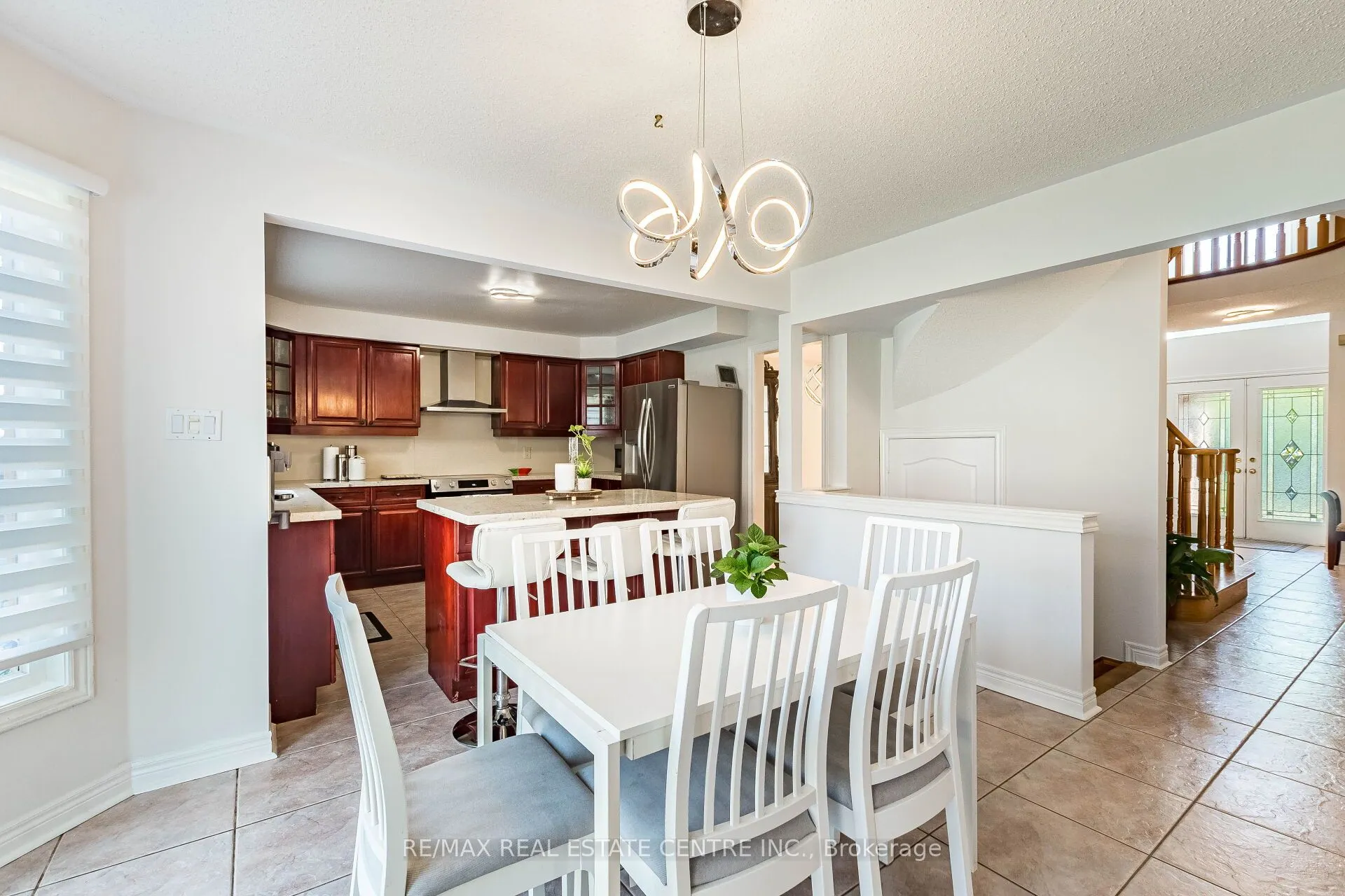 5343 Russell View Road