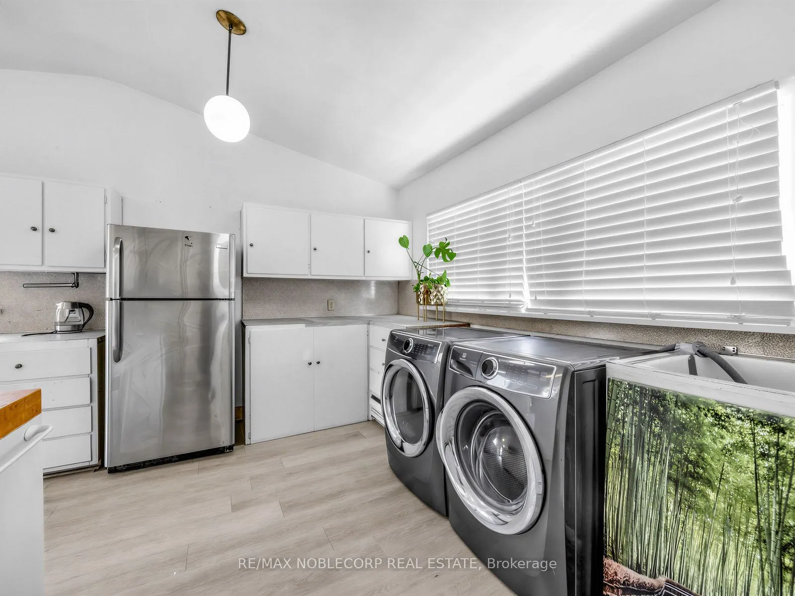 12 George McKenzie Court