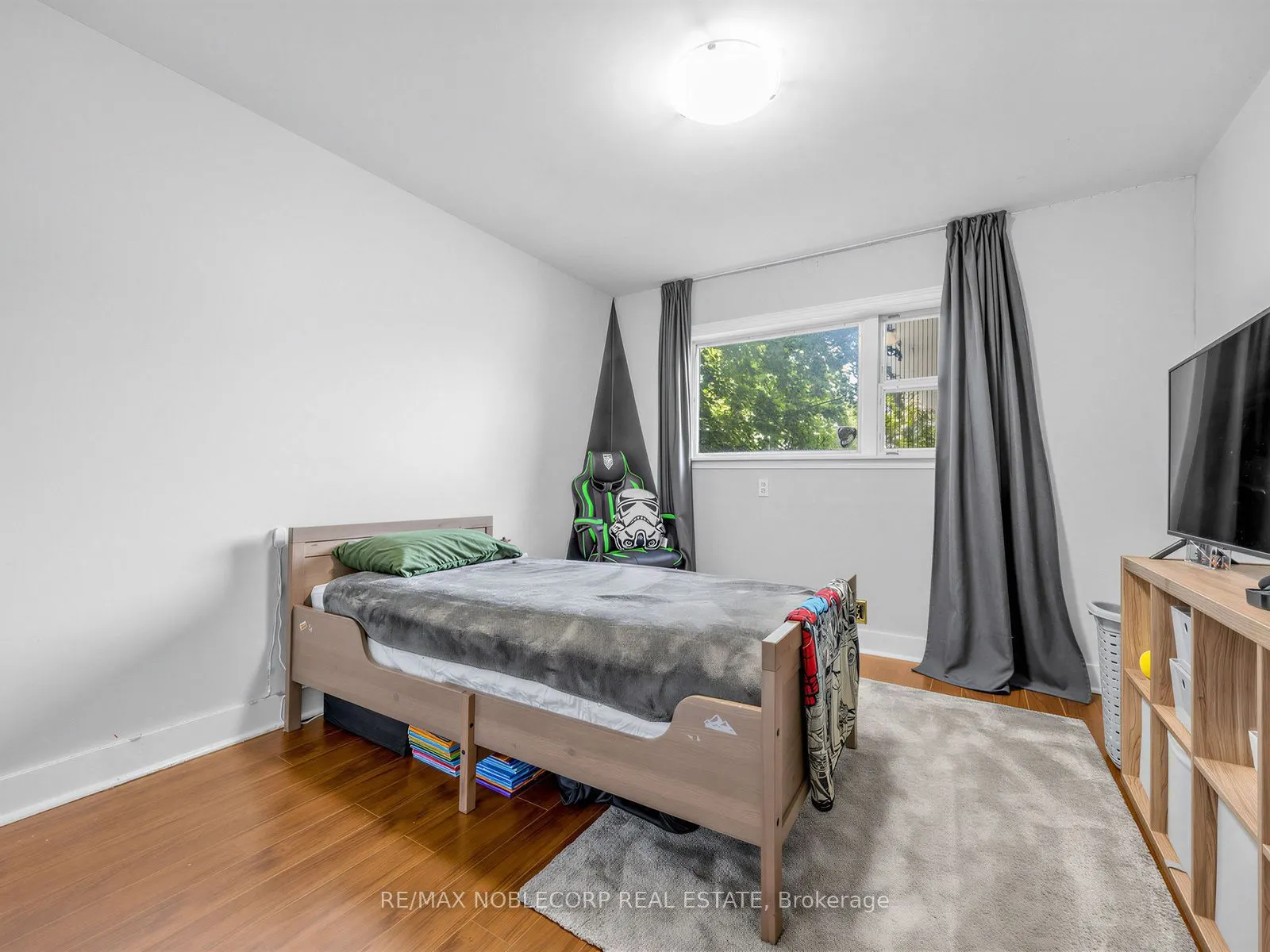 12 George McKenzie Court