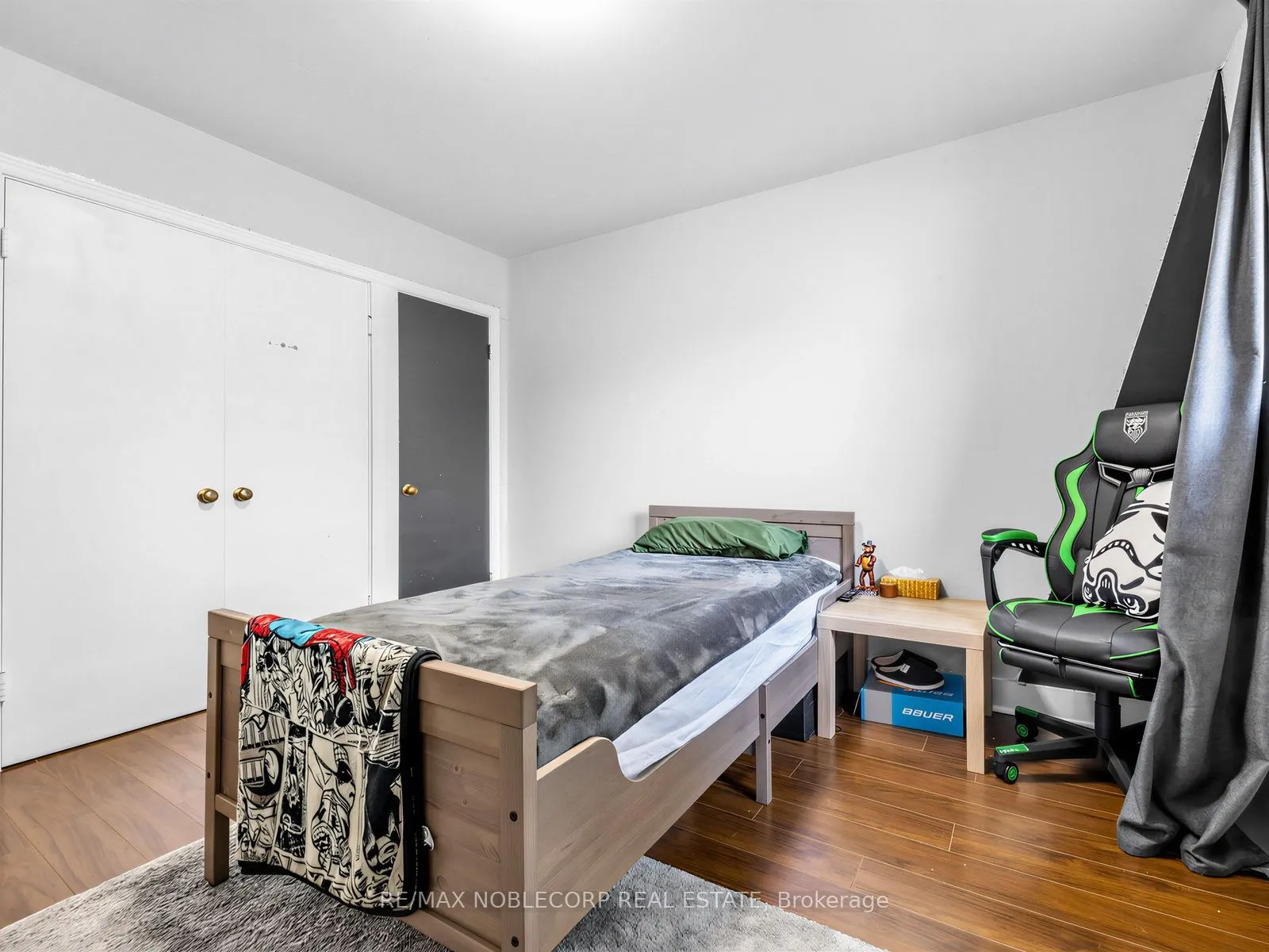 12 George McKenzie Court