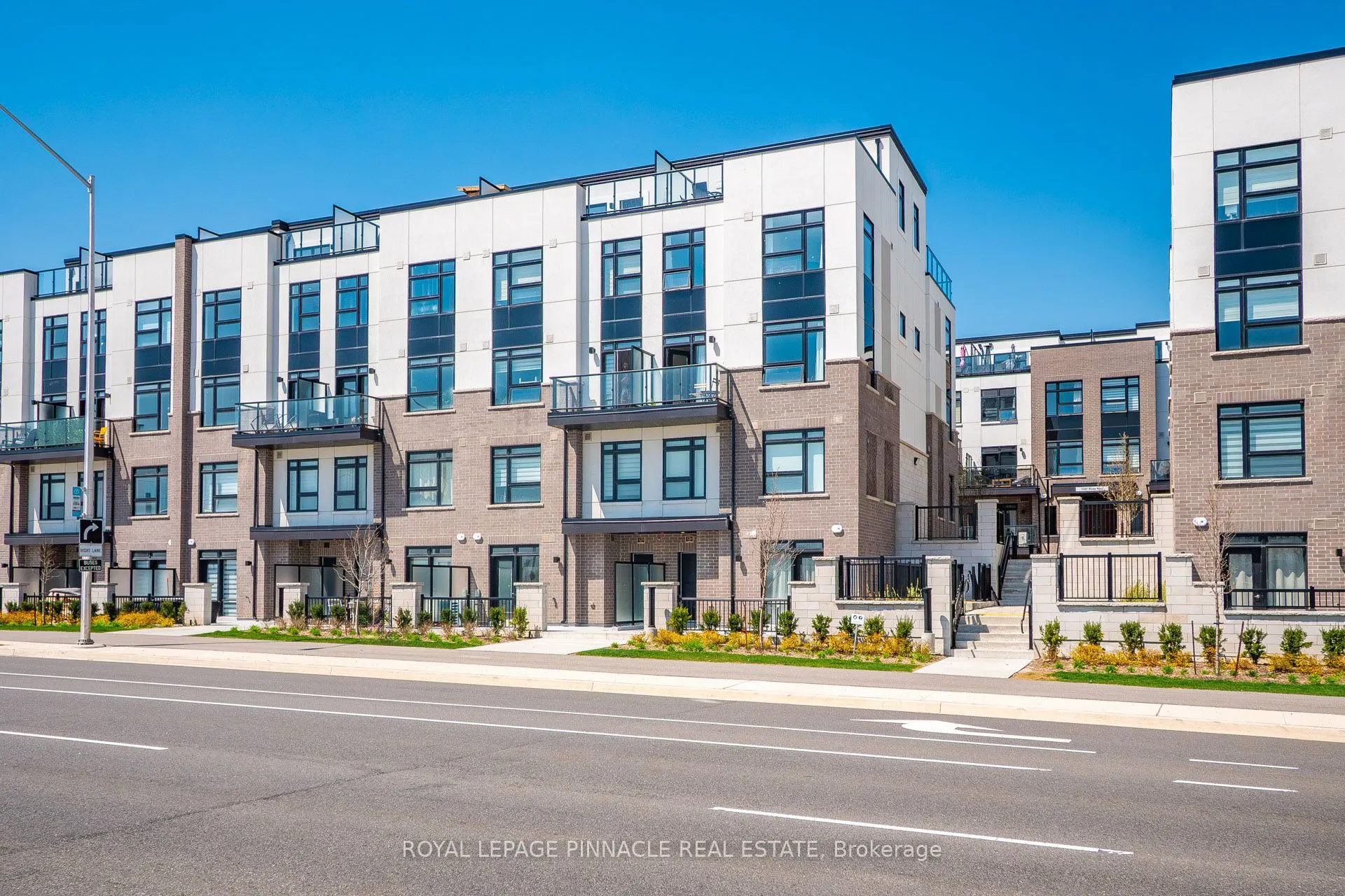 1585 Rose Way #103