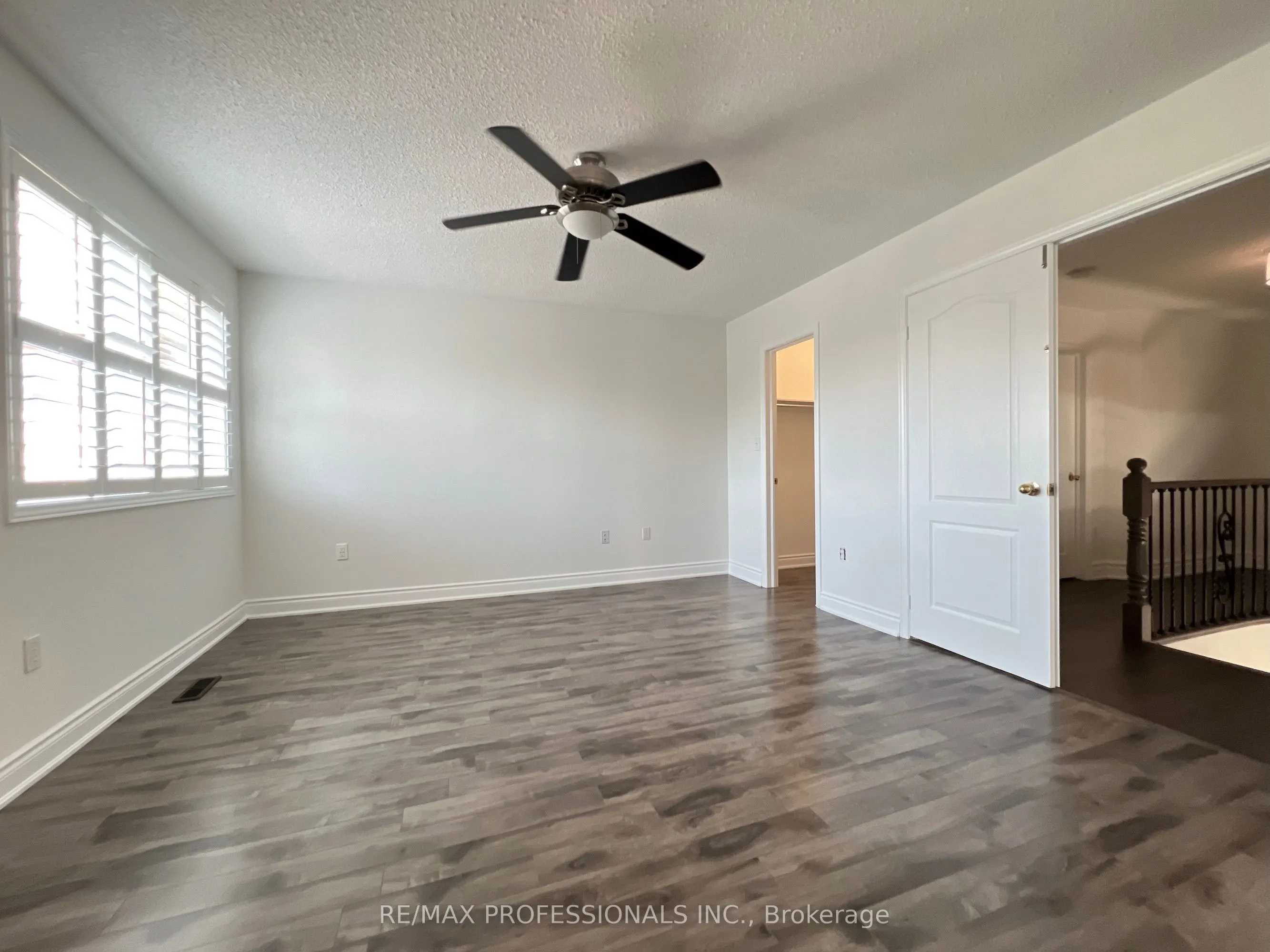 3895 Henrietta Way