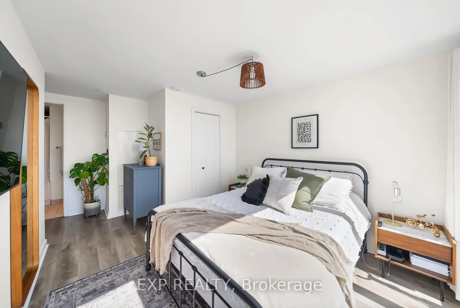 16 Mcadam Avenue #705