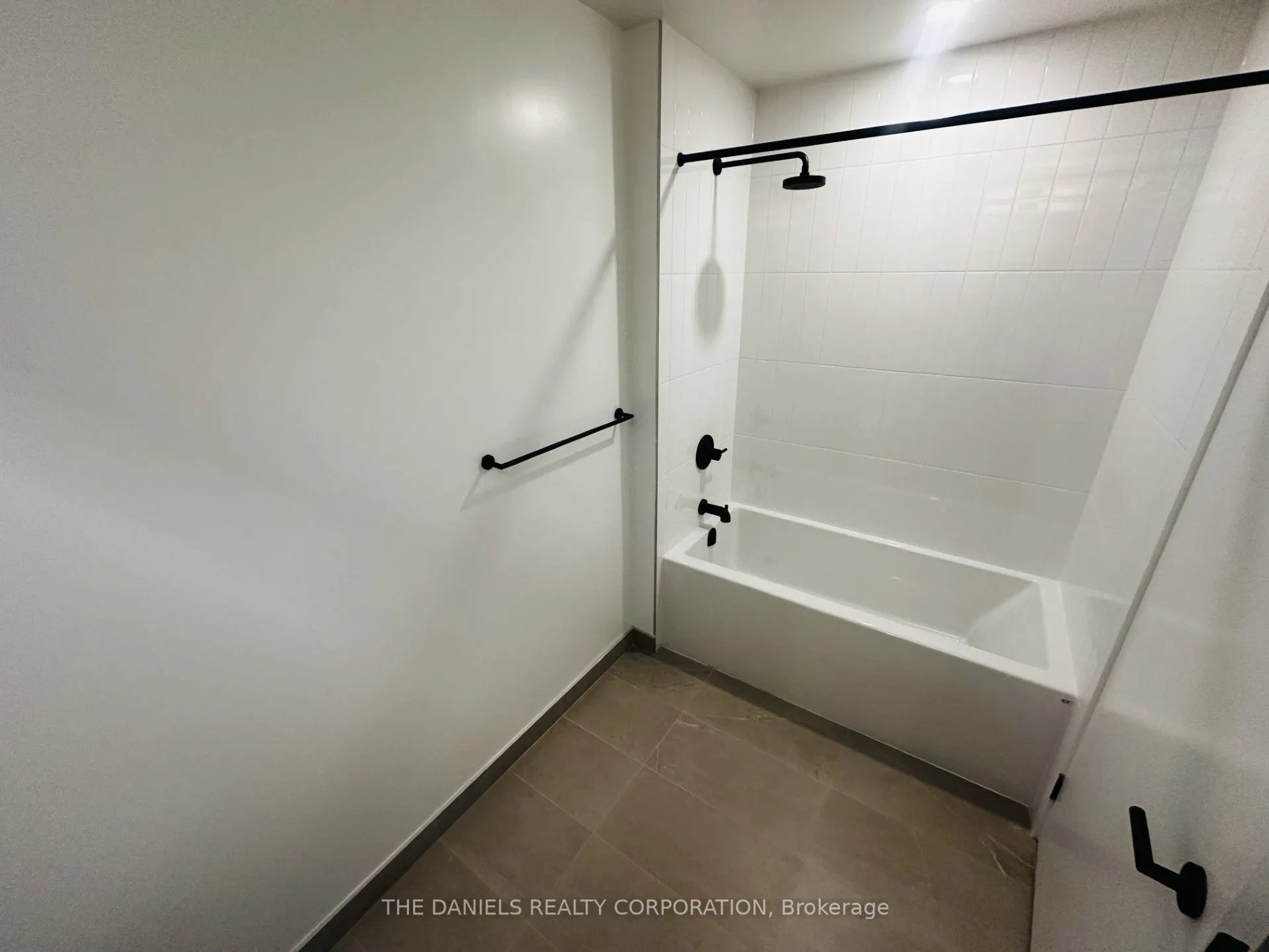 2495 Eglinton Avenue W #2313