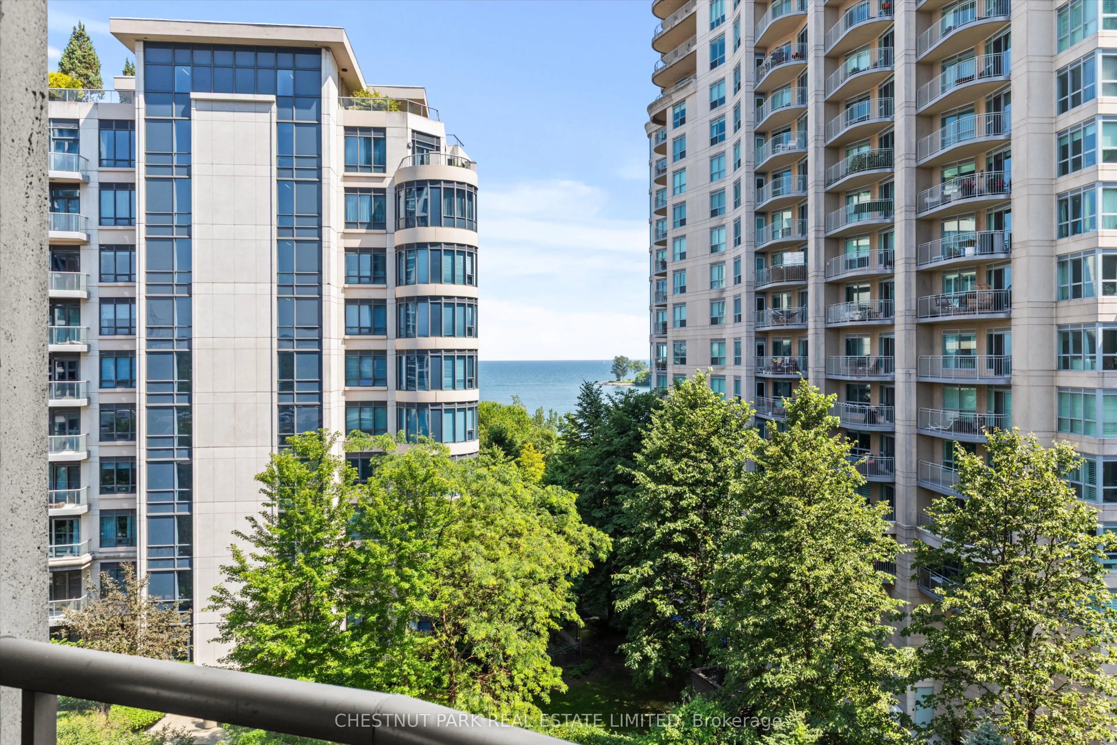 2087 Lake Shore Boulevard W #604