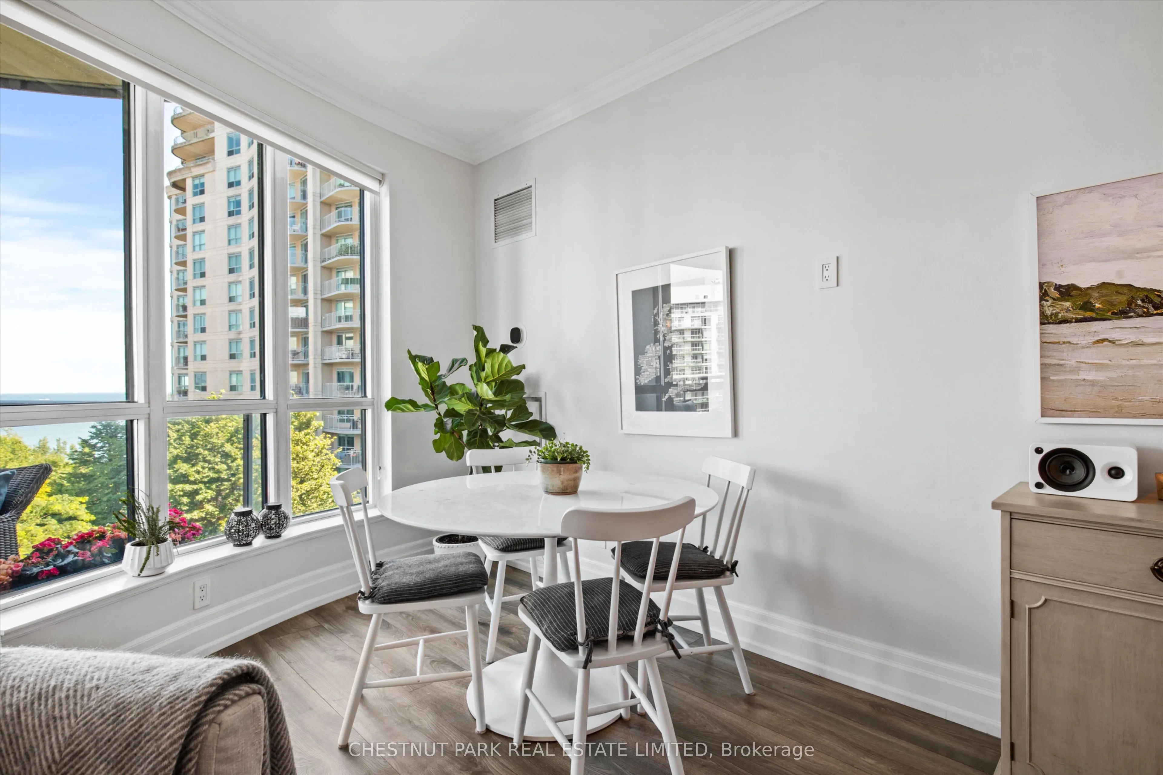 2087 Lake Shore Boulevard W #604