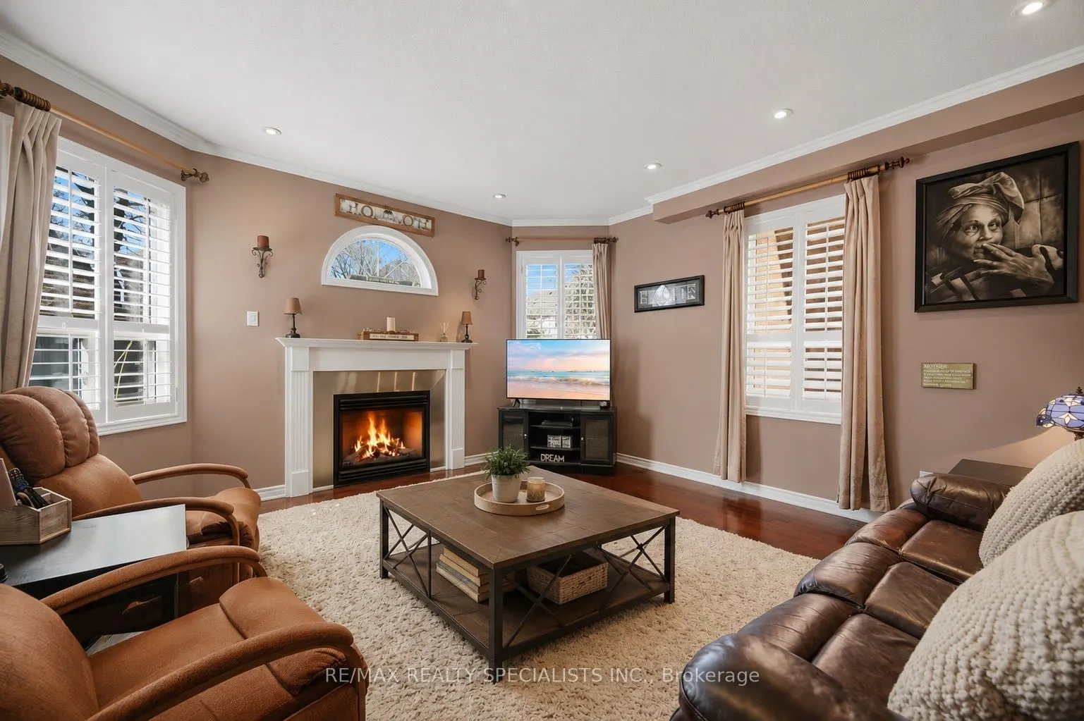 187 Cooke Crescent