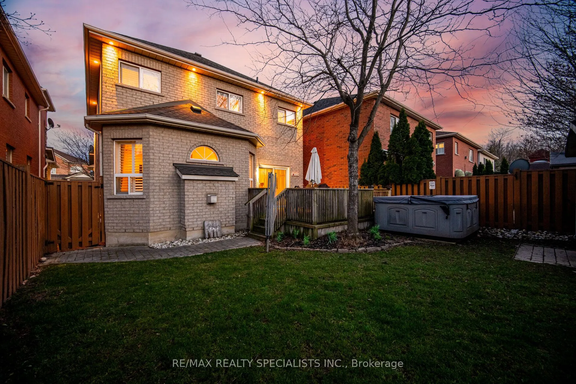 187 Cooke Crescent