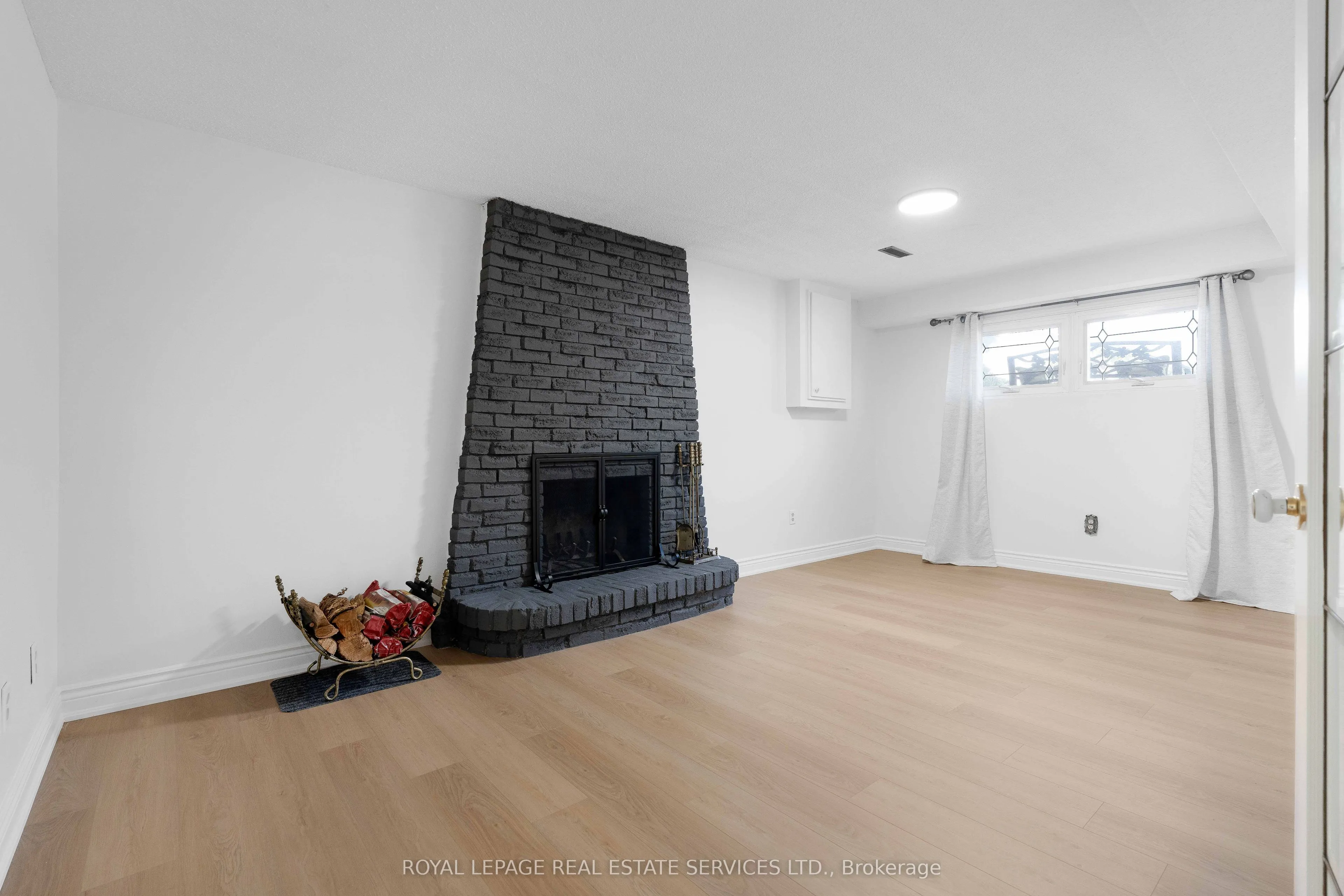 3192 Windwood Drive