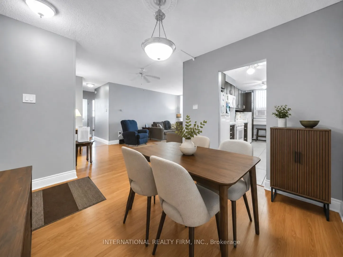 1615 Bloor Street #801