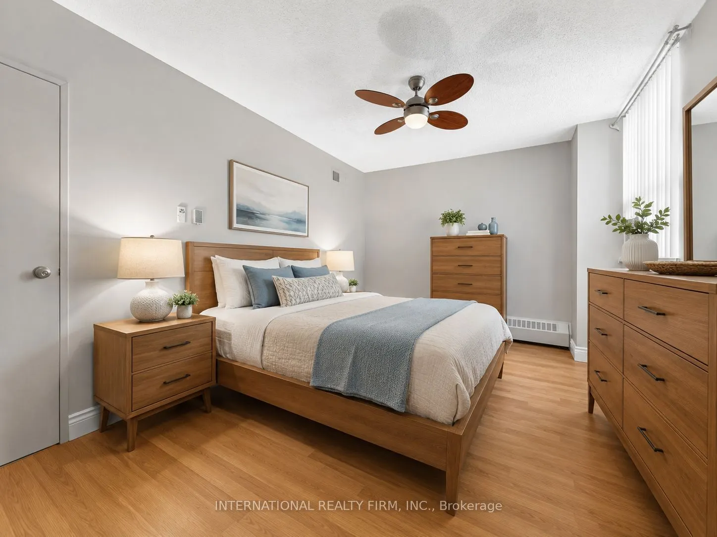 1615 Bloor Street #801