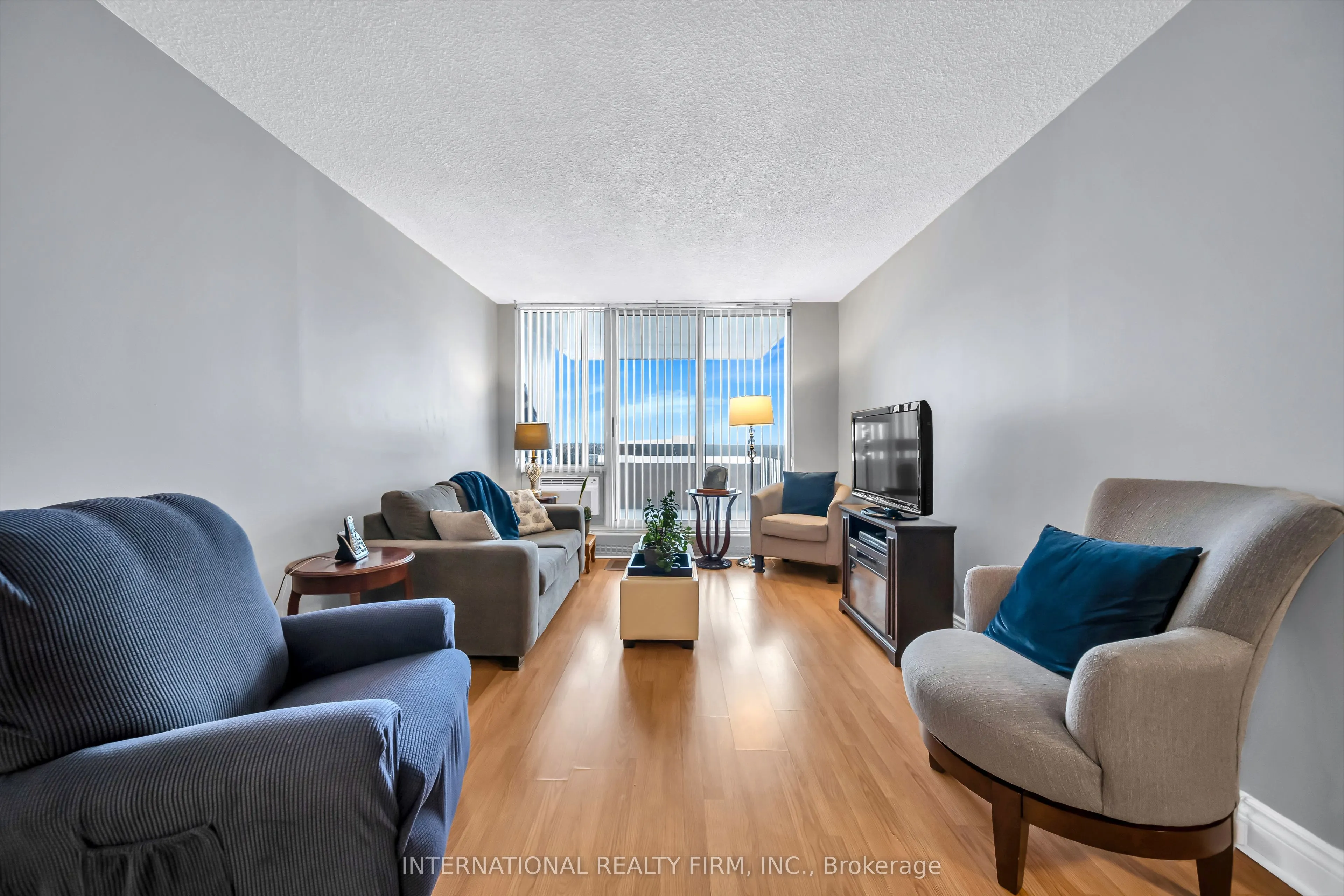 1615 Bloor Street #801