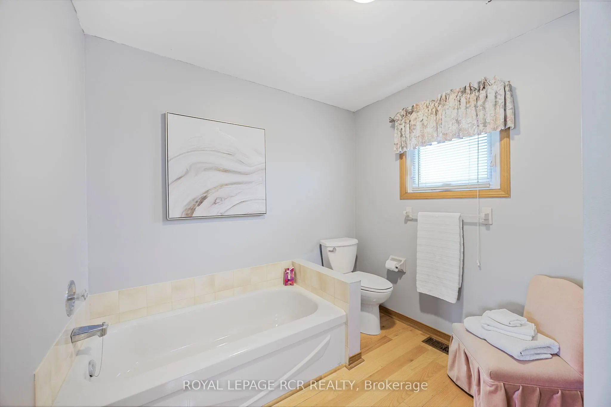 39 Passmore Avenue