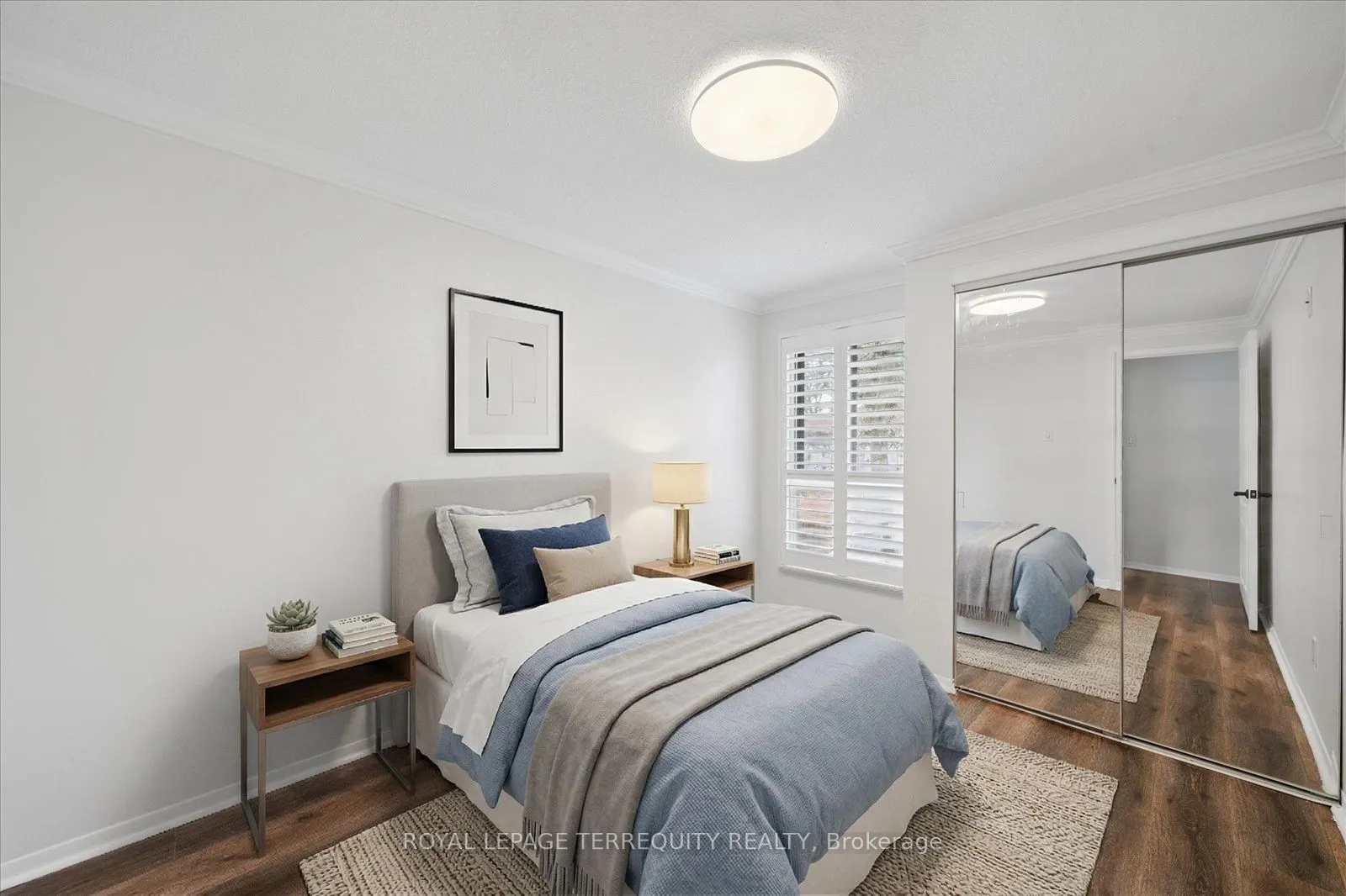1825 Hyde Mill Crescent #26
