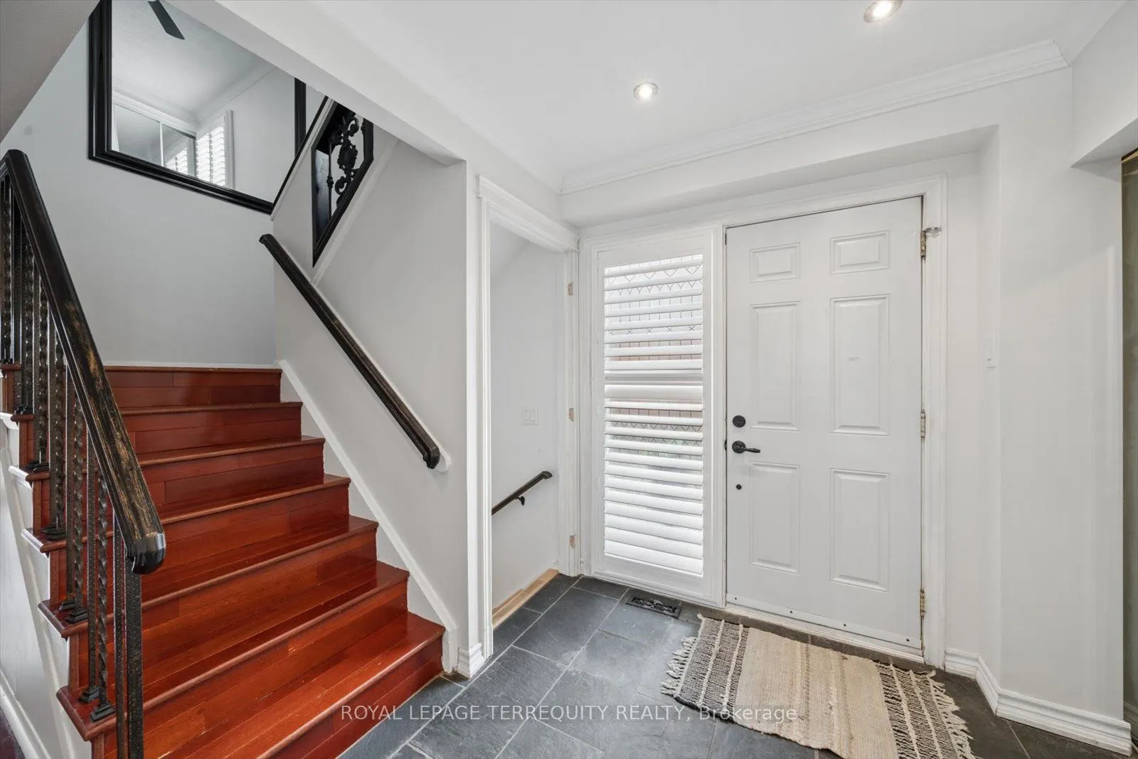 1825 Hyde Mill Crescent #26