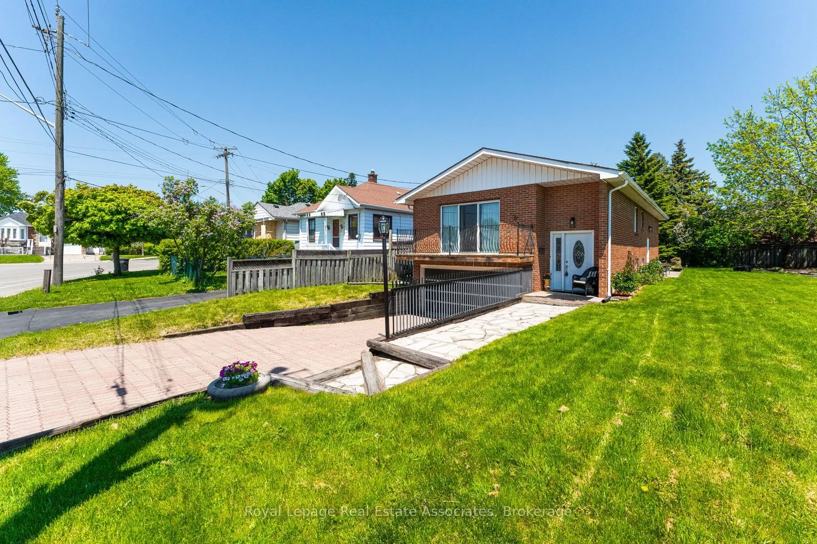 1069 Alexandra Avenue