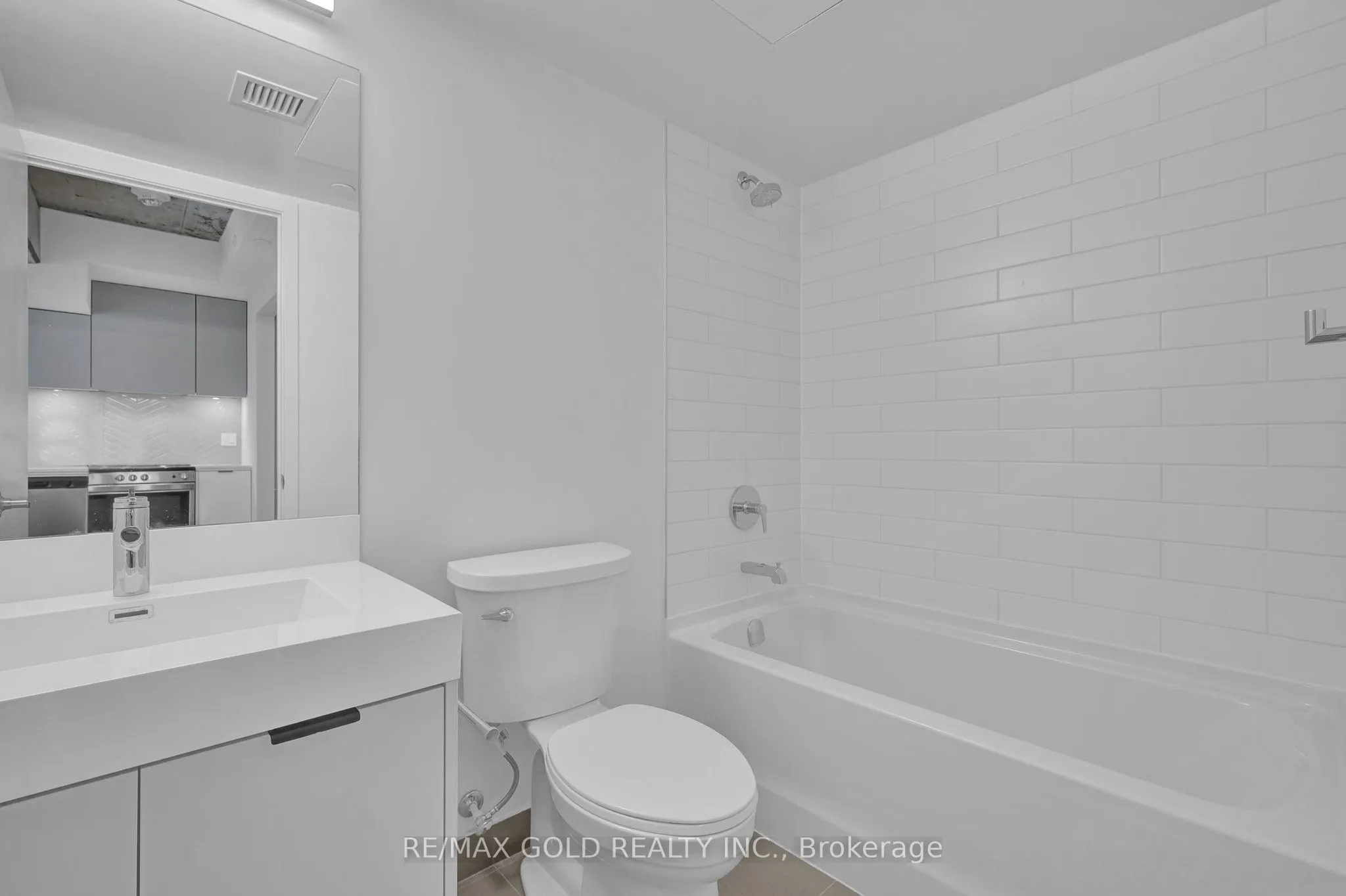 57 Brock Avenue #211