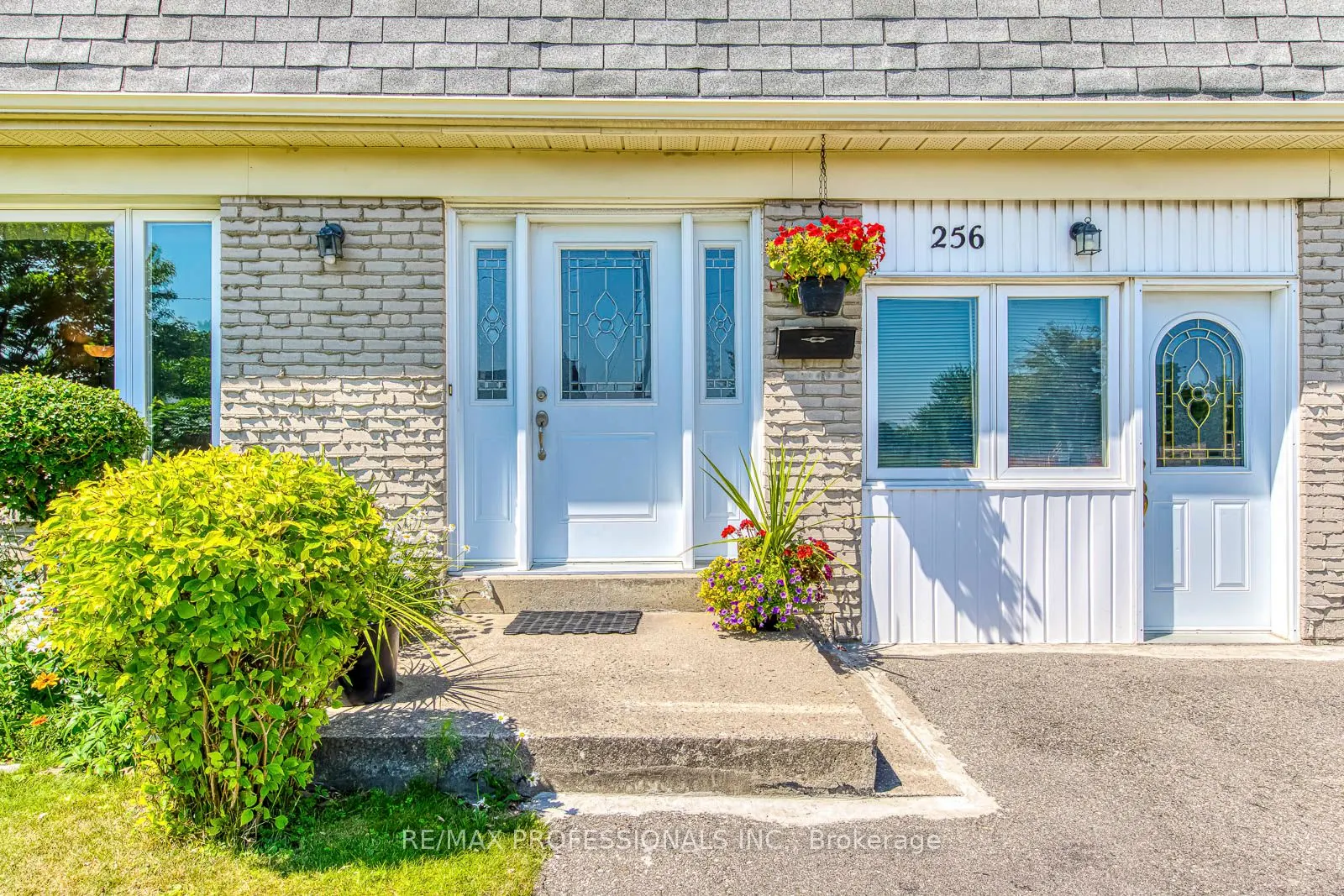 256 Wellesworth Drive