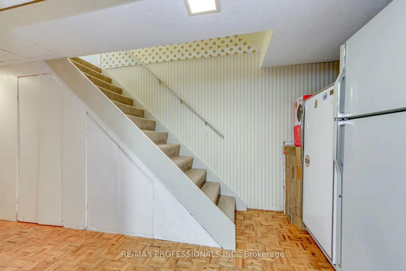 256 Wellesworth Drive