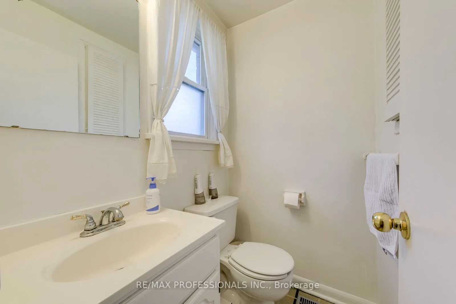 256 Wellesworth Drive