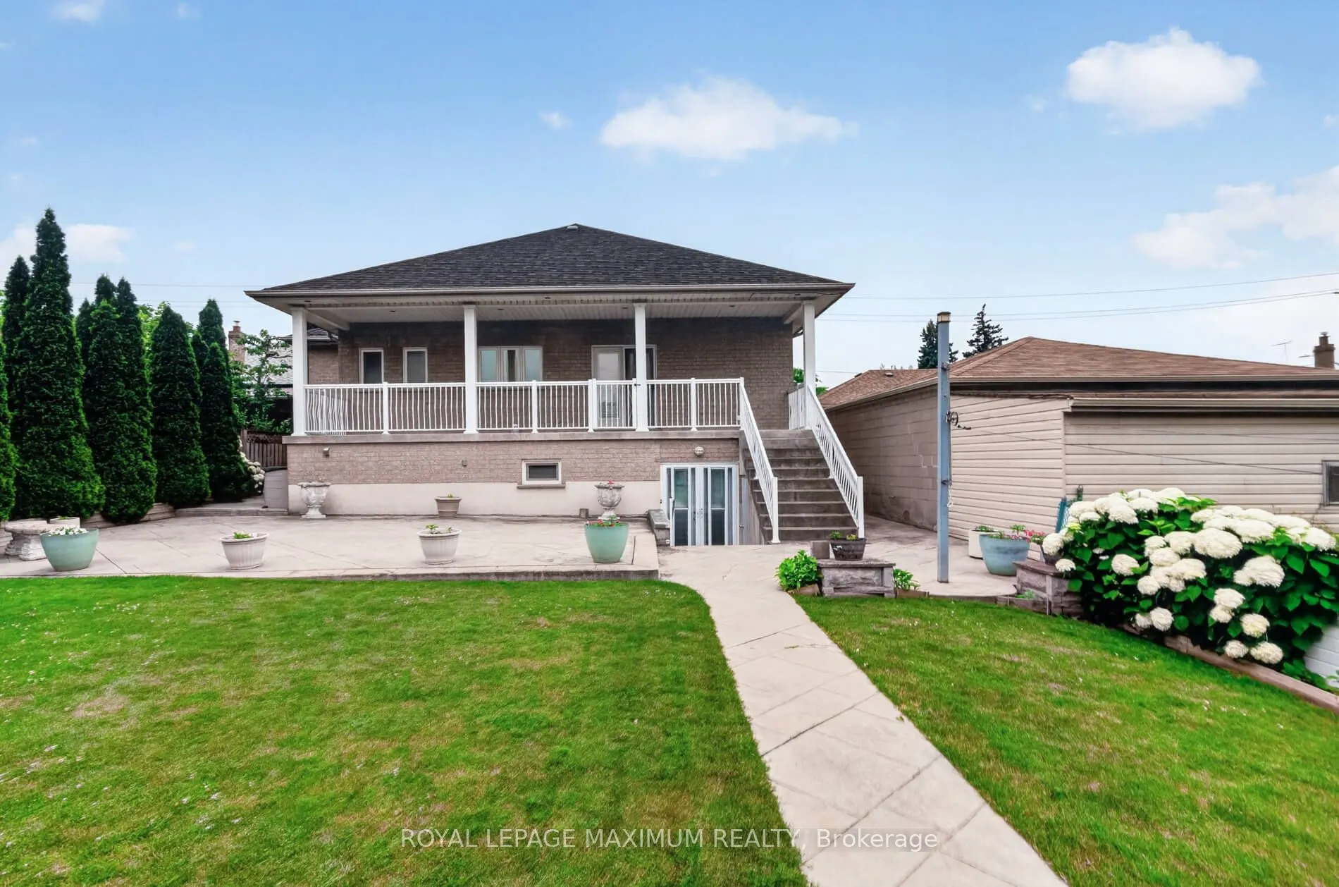 378 Rustic Road