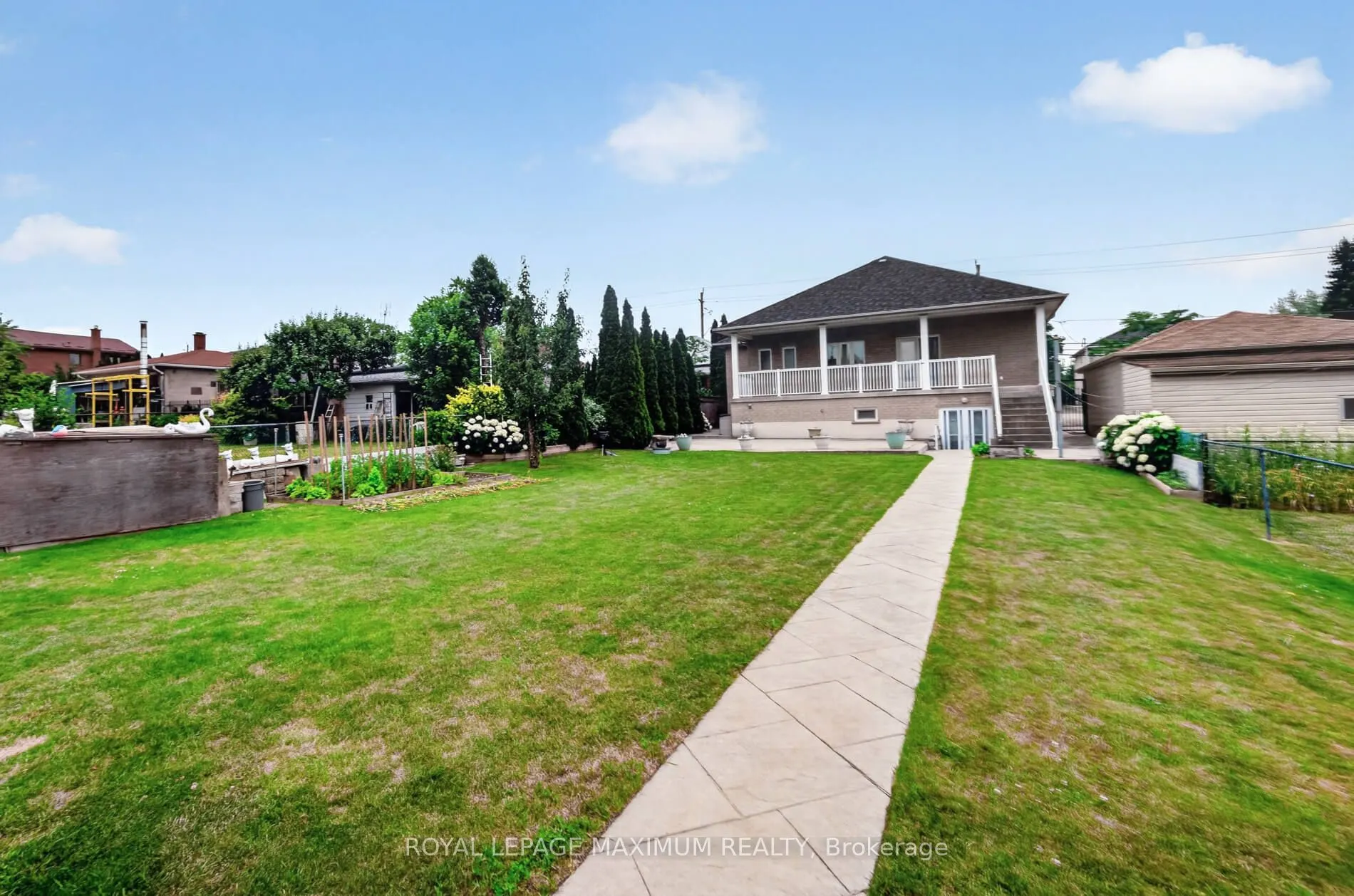 378 Rustic Road
