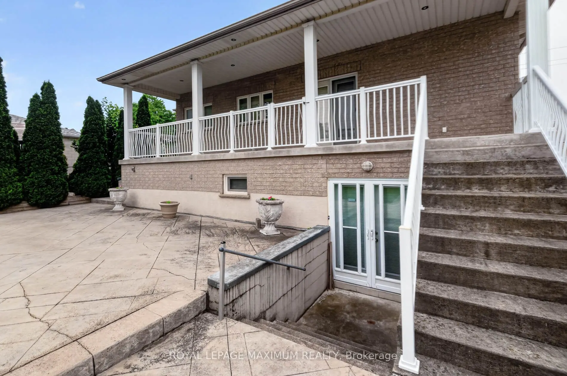 378 Rustic Road