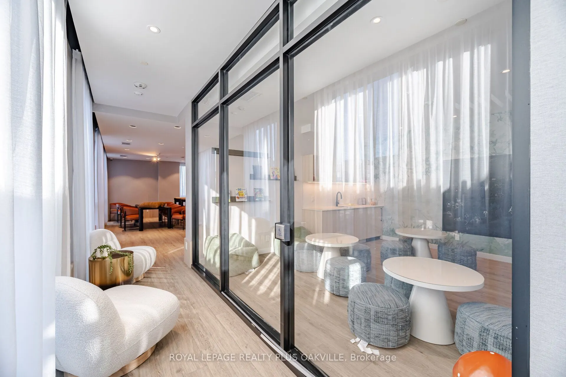 3079 Trafalgar Road #1509