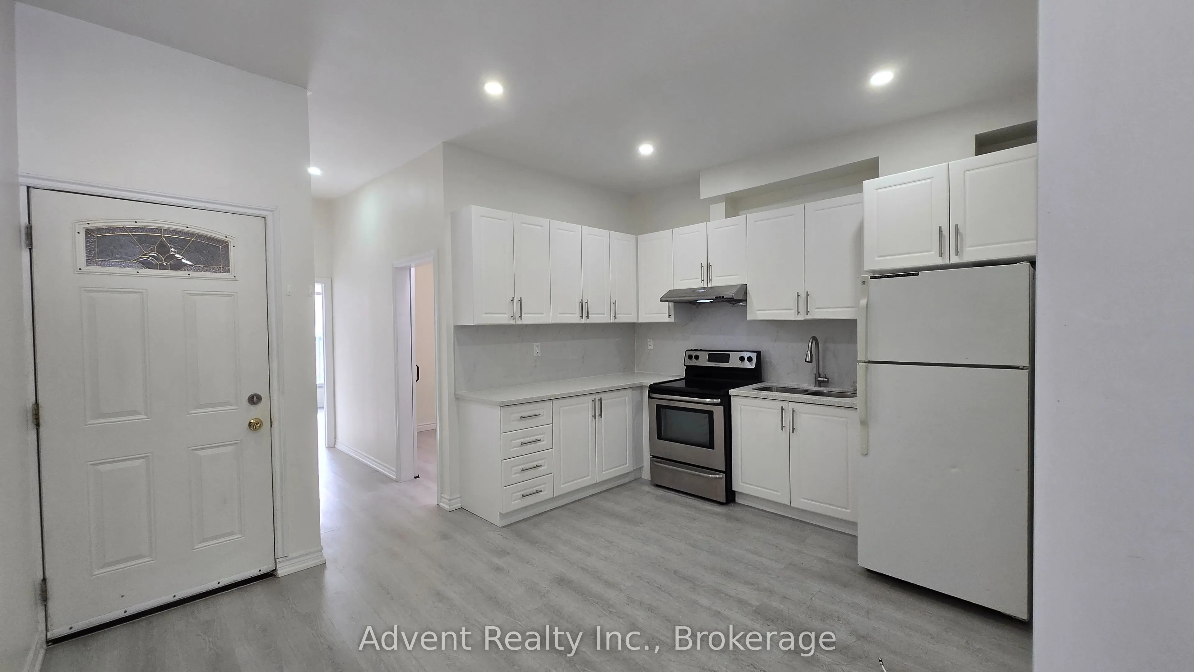 1454 Queen Street W #2nd Floor