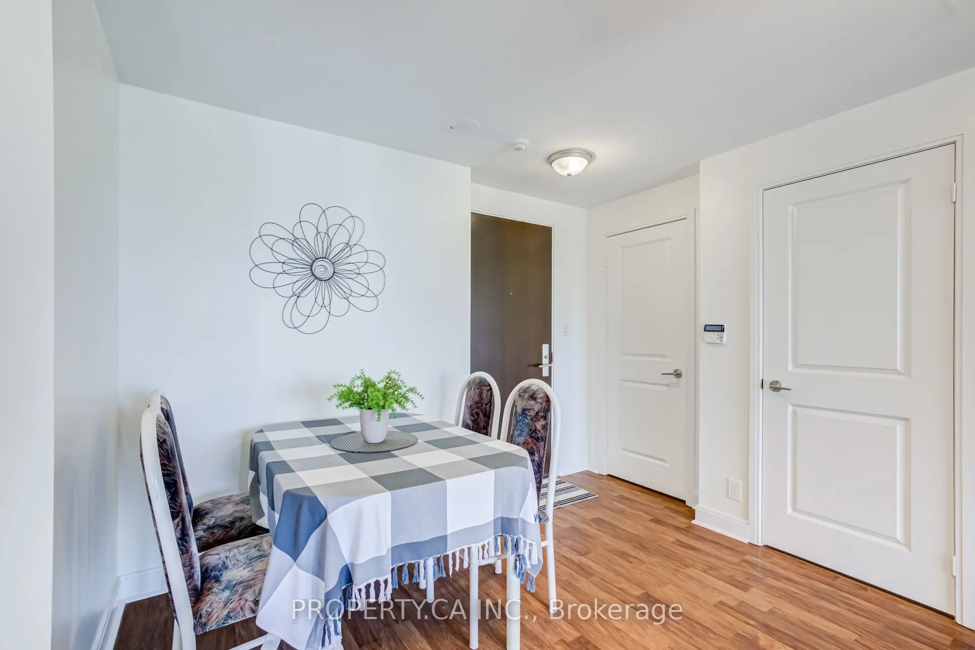 50 Absolute Avenue #2503