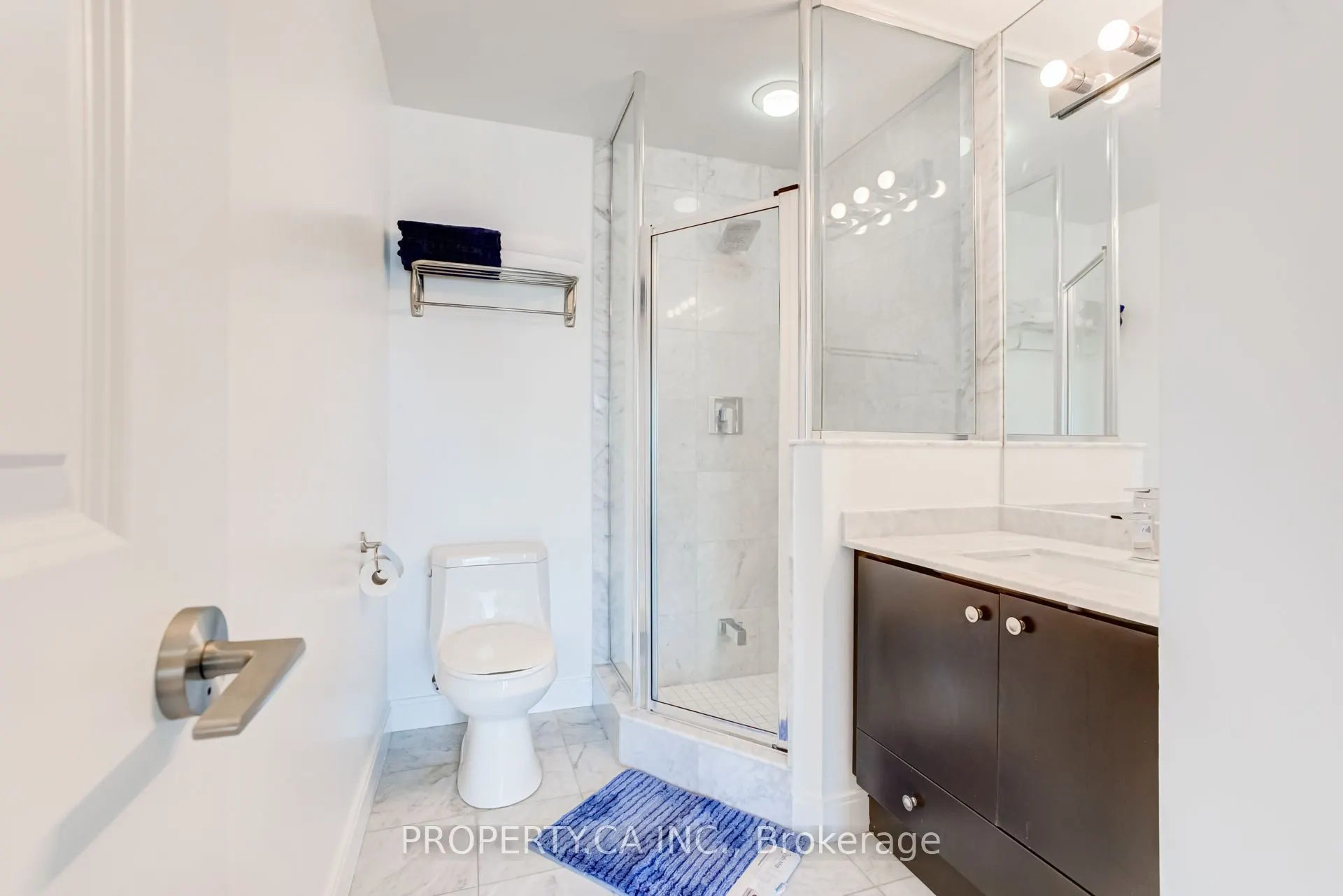 50 Absolute Avenue #2503