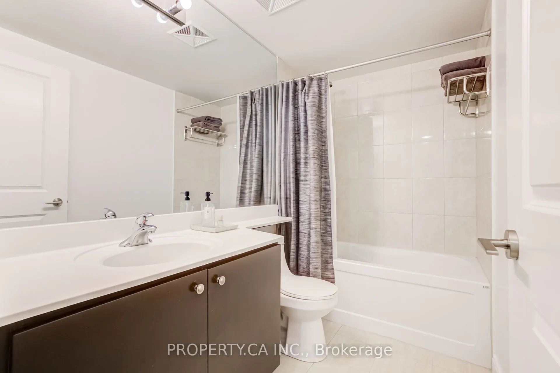 50 Absolute Avenue #2503