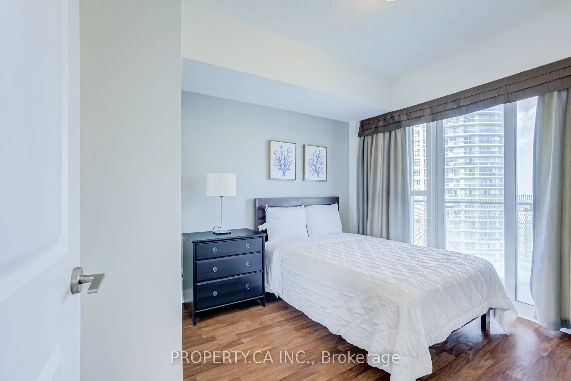 50 Absolute Avenue #2503