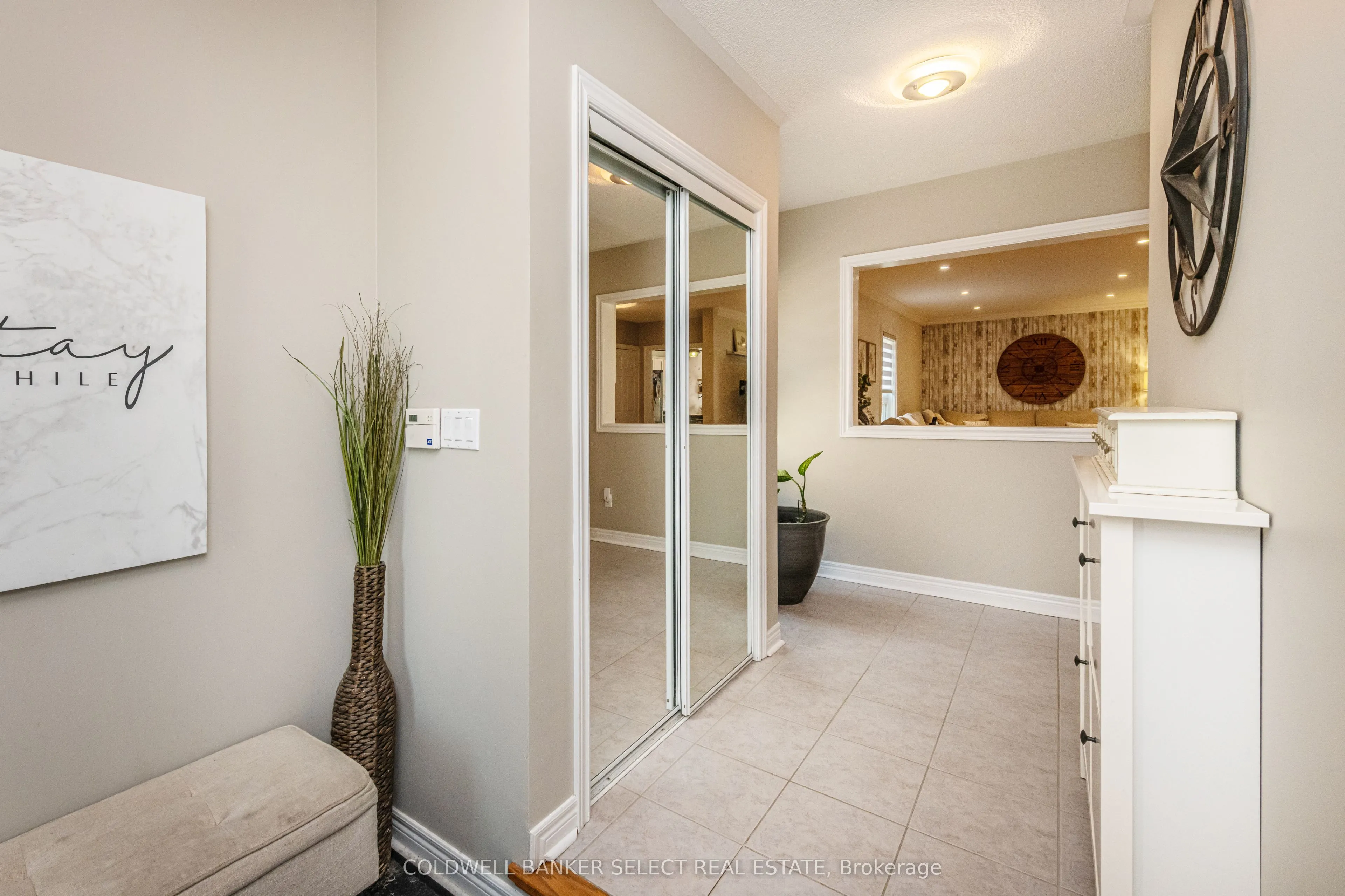 32 Coolspring Crescent