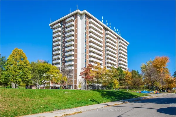 541 Blackthorn Avenue #107