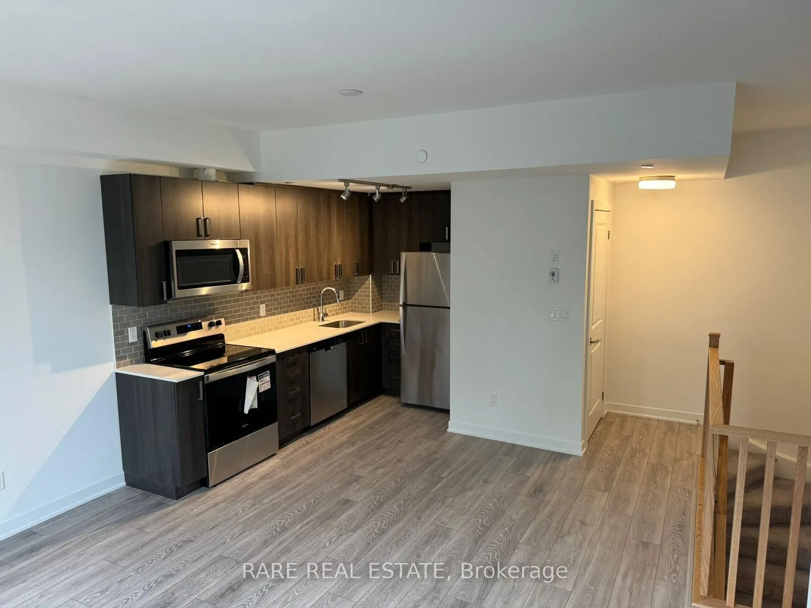 4045 Hickory Drive #15