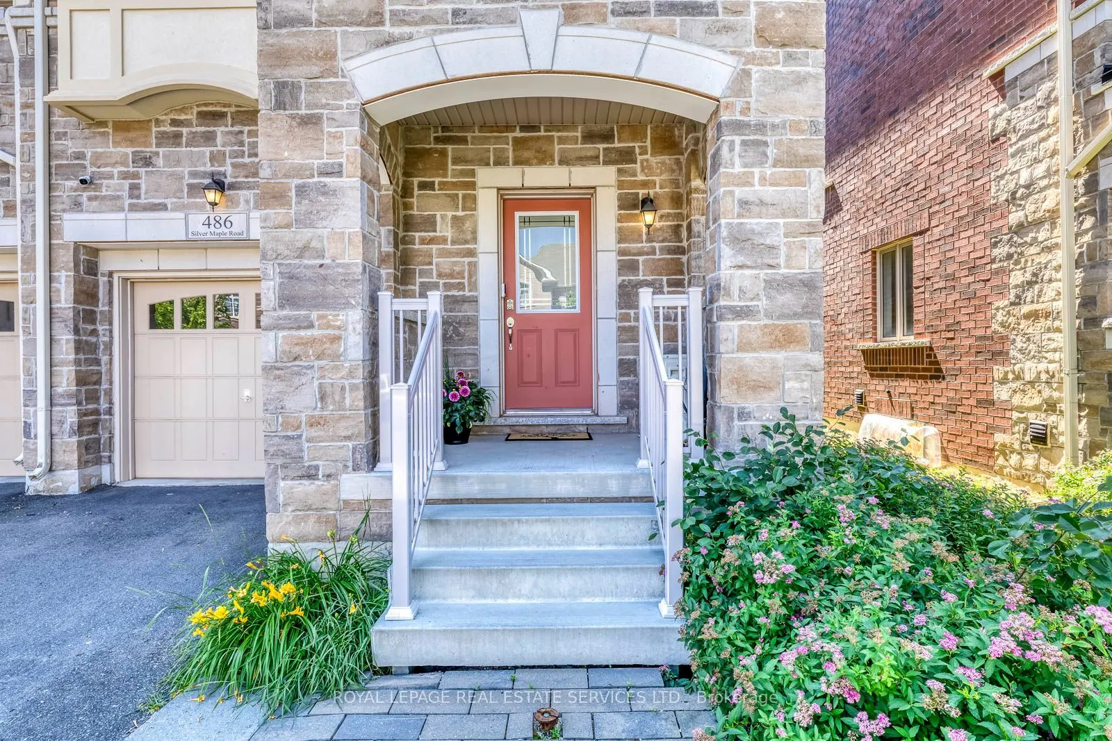 486 Silver Maple Road