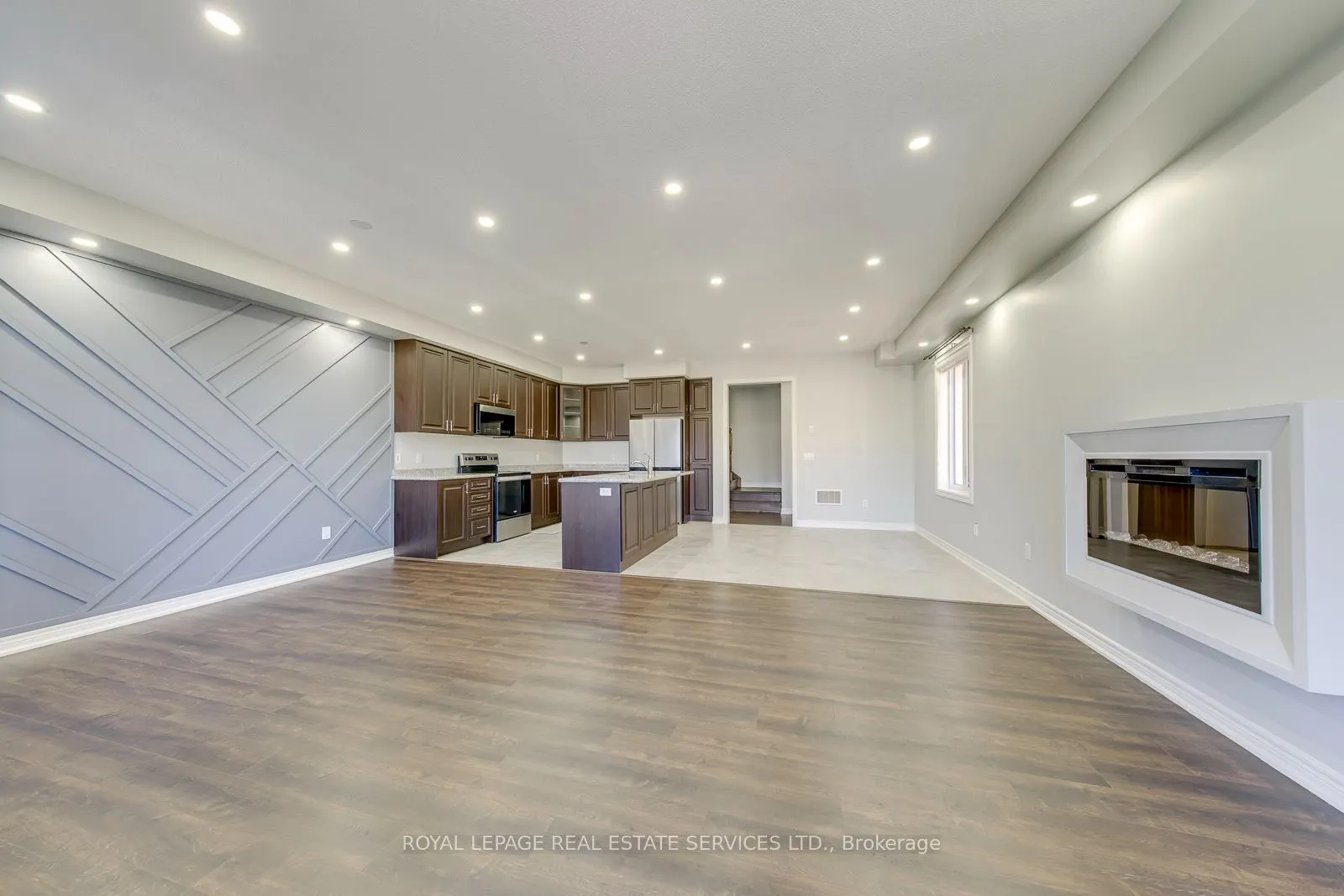 486 Silver Maple Road