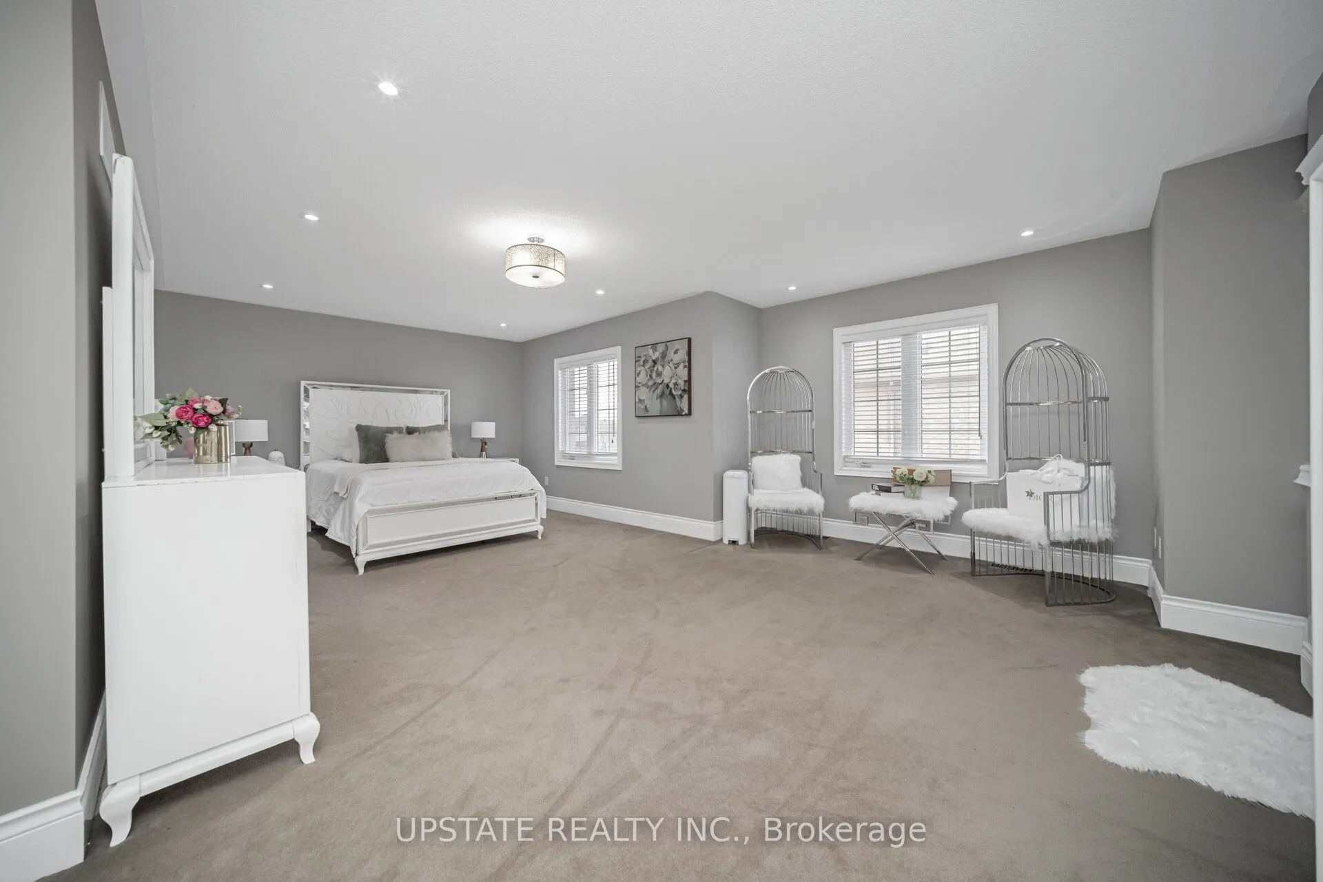 2 Beachville Circle