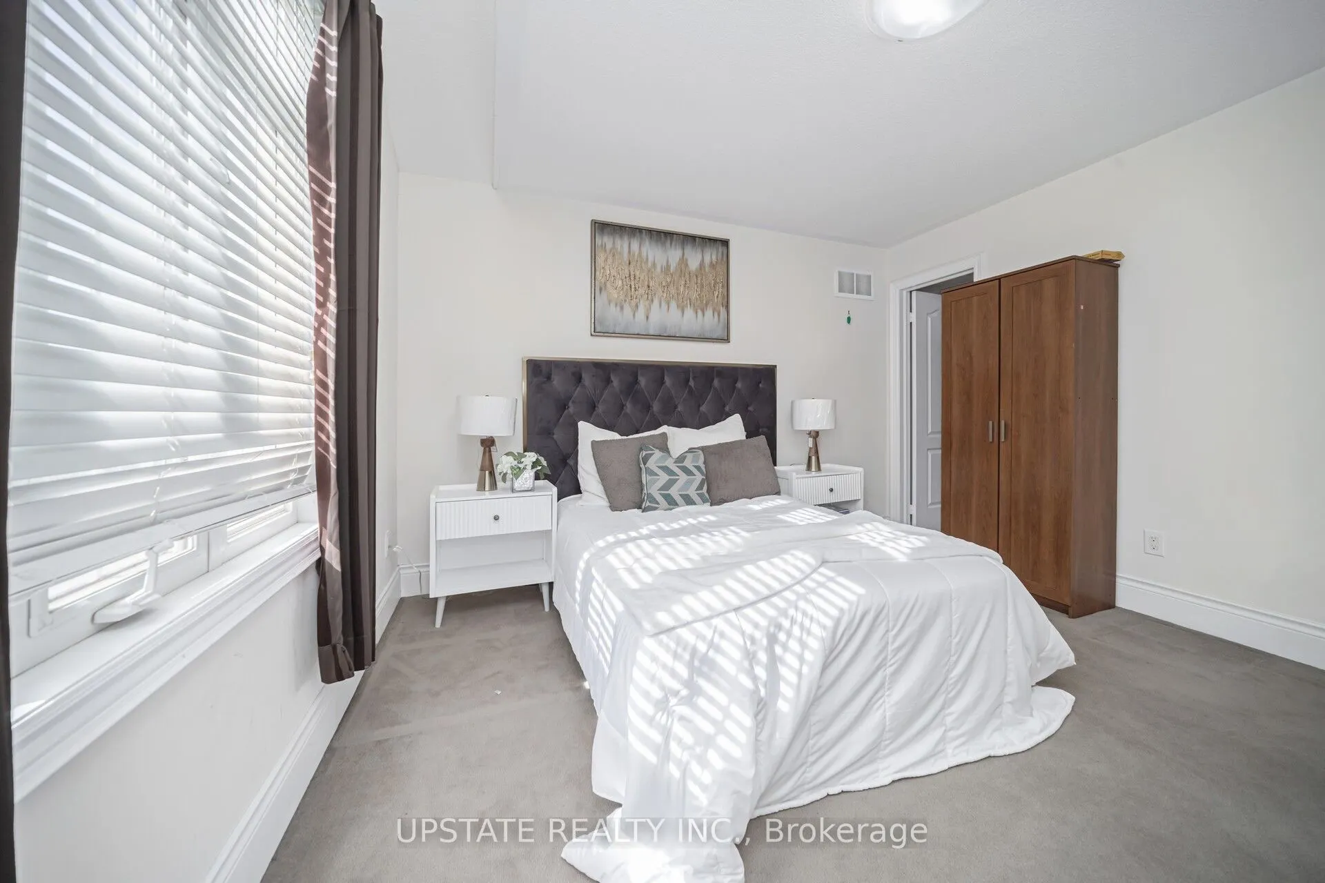 2 Beachville Circle