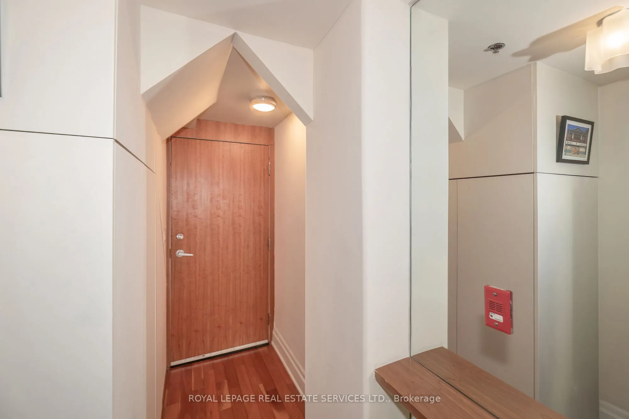 384 Sunnyside Avenue #308