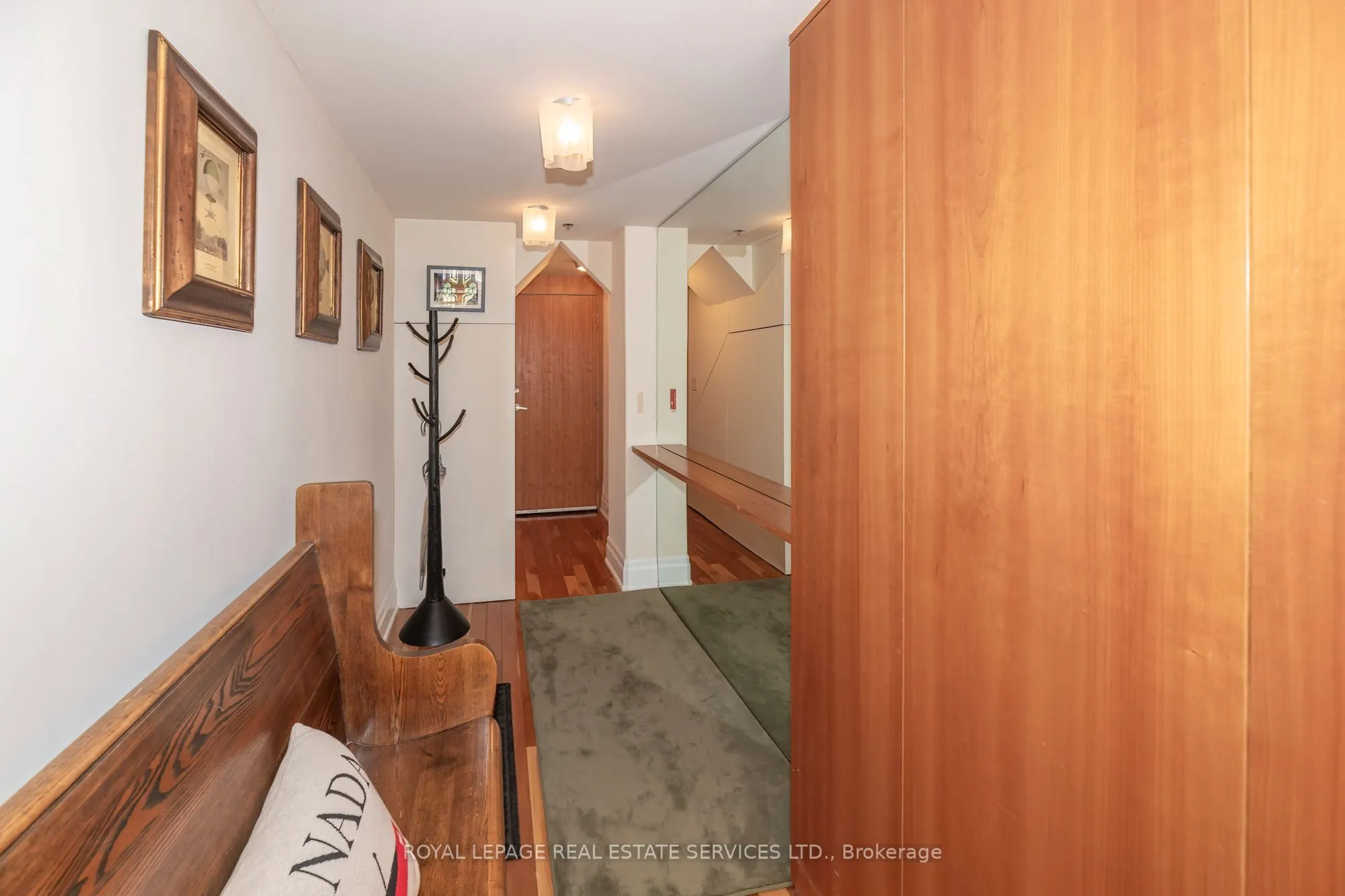 384 Sunnyside Avenue #308