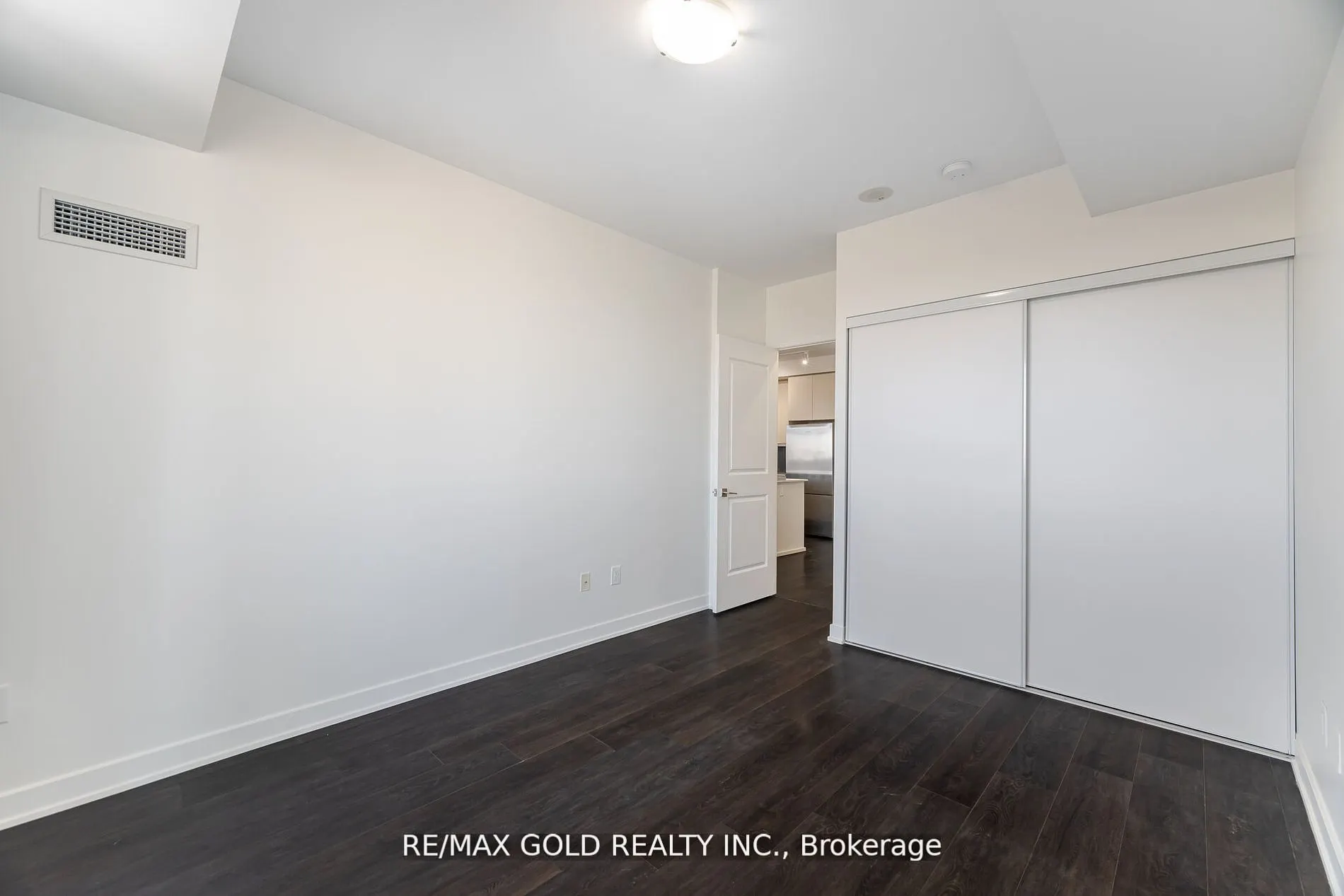 4633 Glen Erin Drive #607