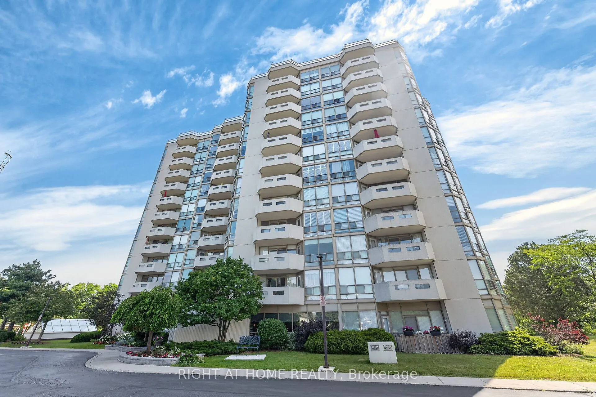 5080 Pinedale Avenue #306