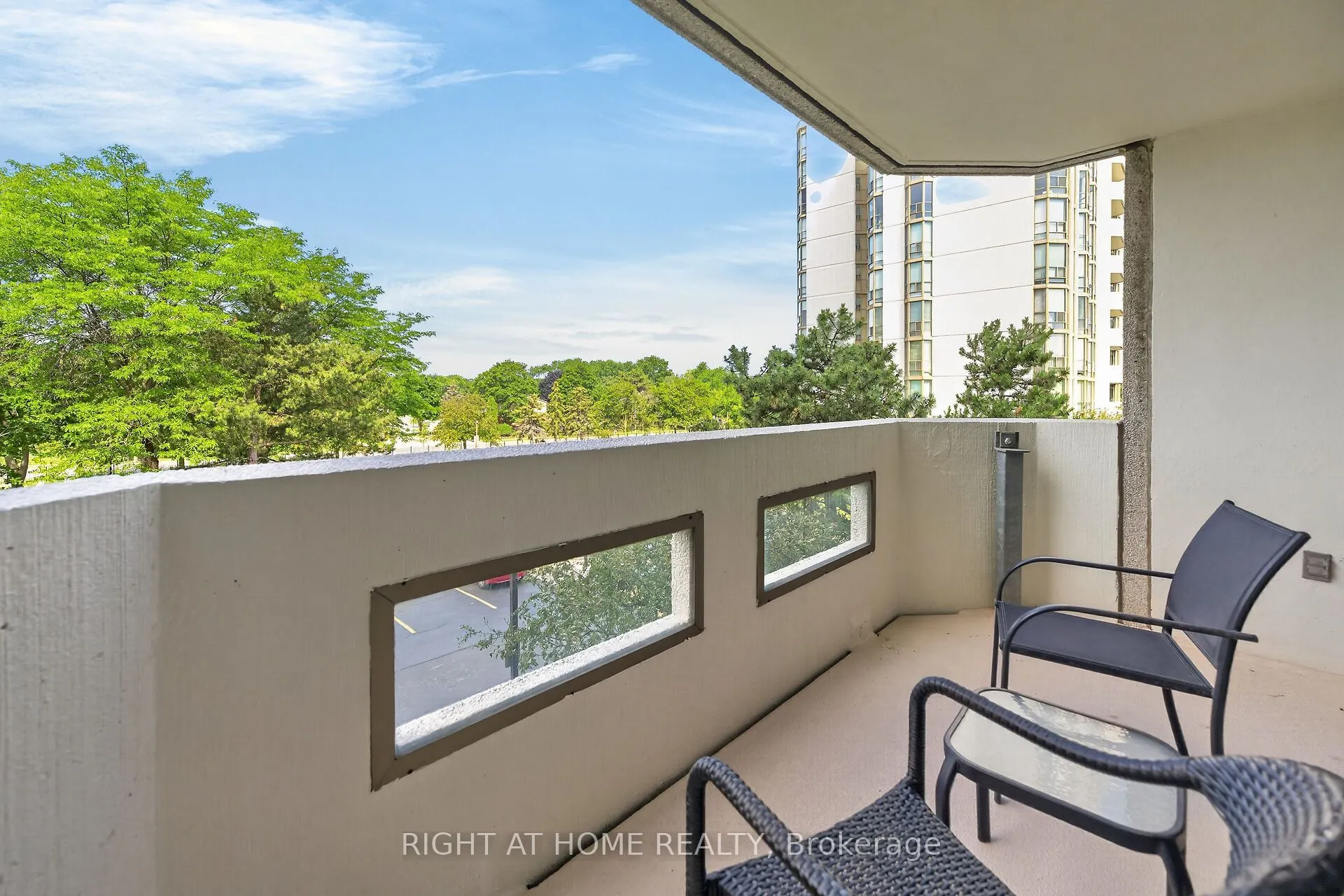 5080 Pinedale Avenue #306