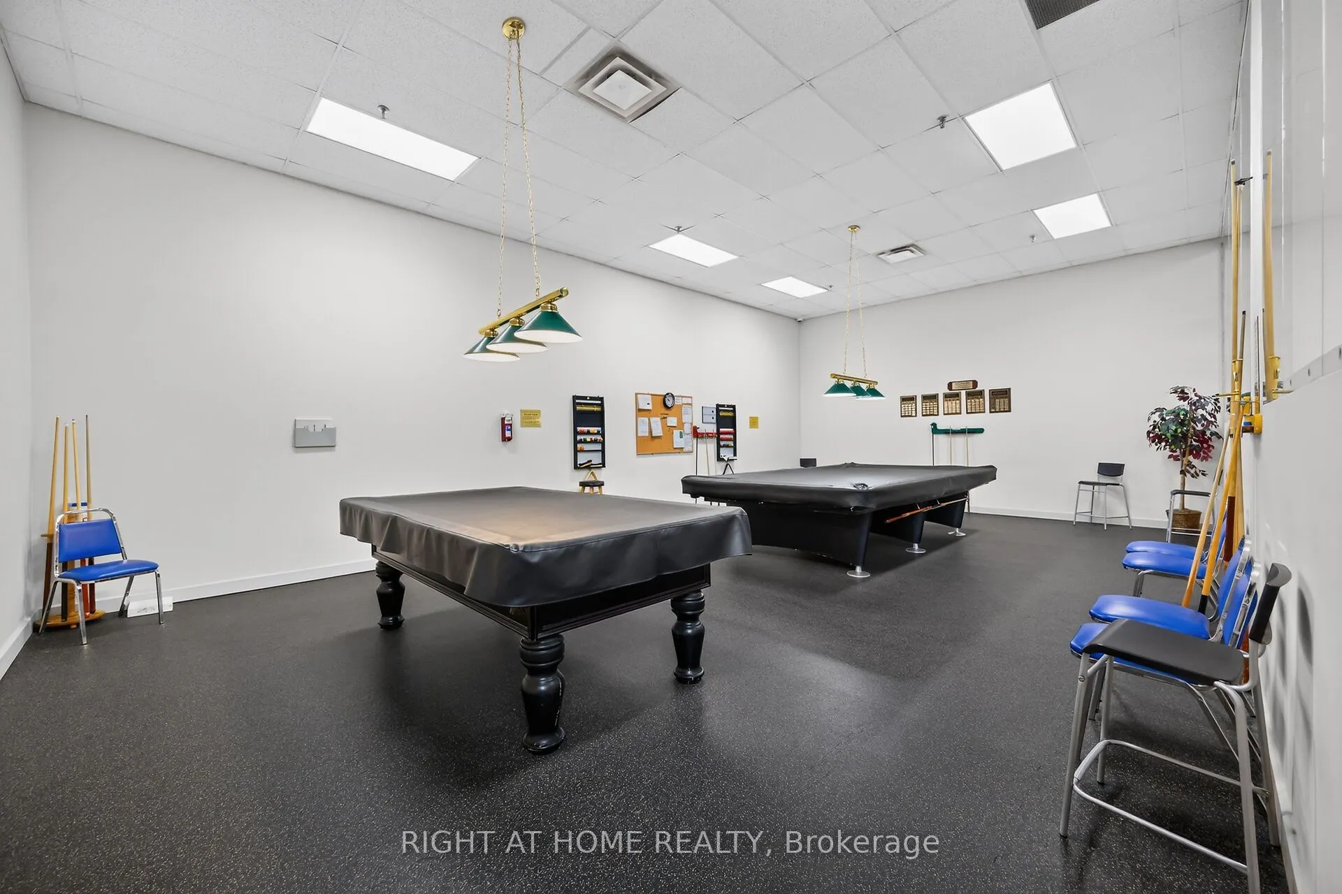 5080 Pinedale Avenue #306
