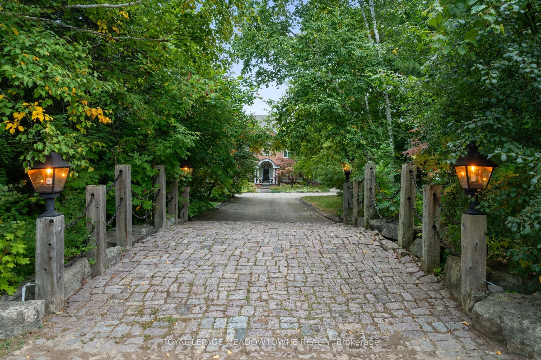 2097 Grange Side Road