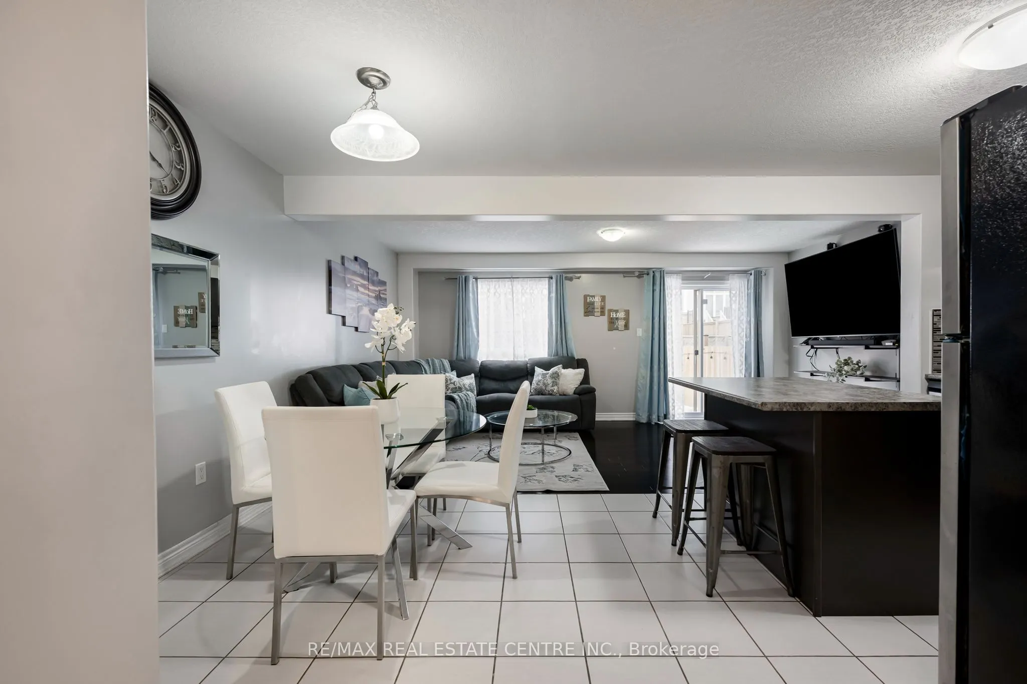 124 Parkinson Crescent #67