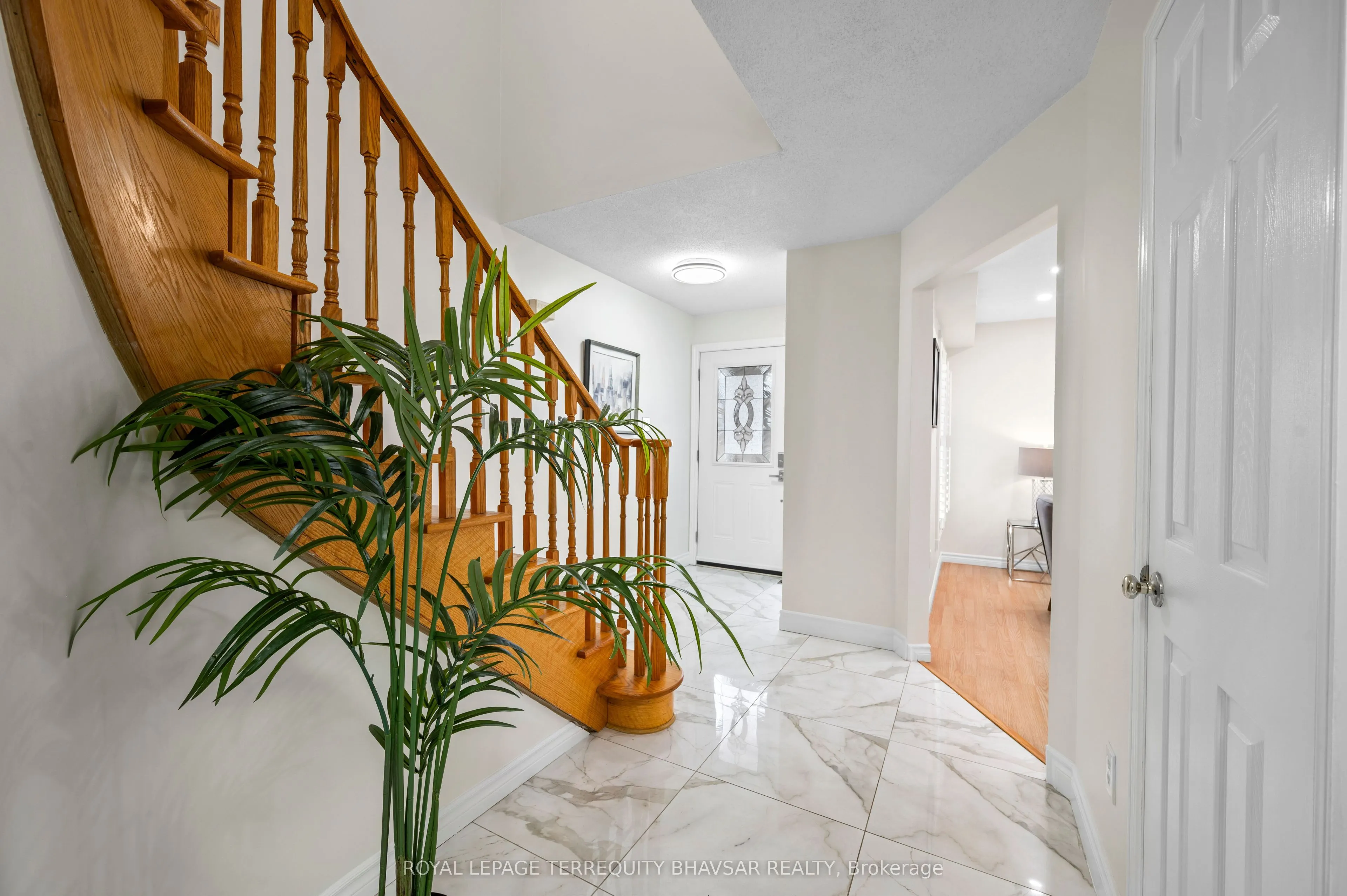 3118 Shadetree Drive