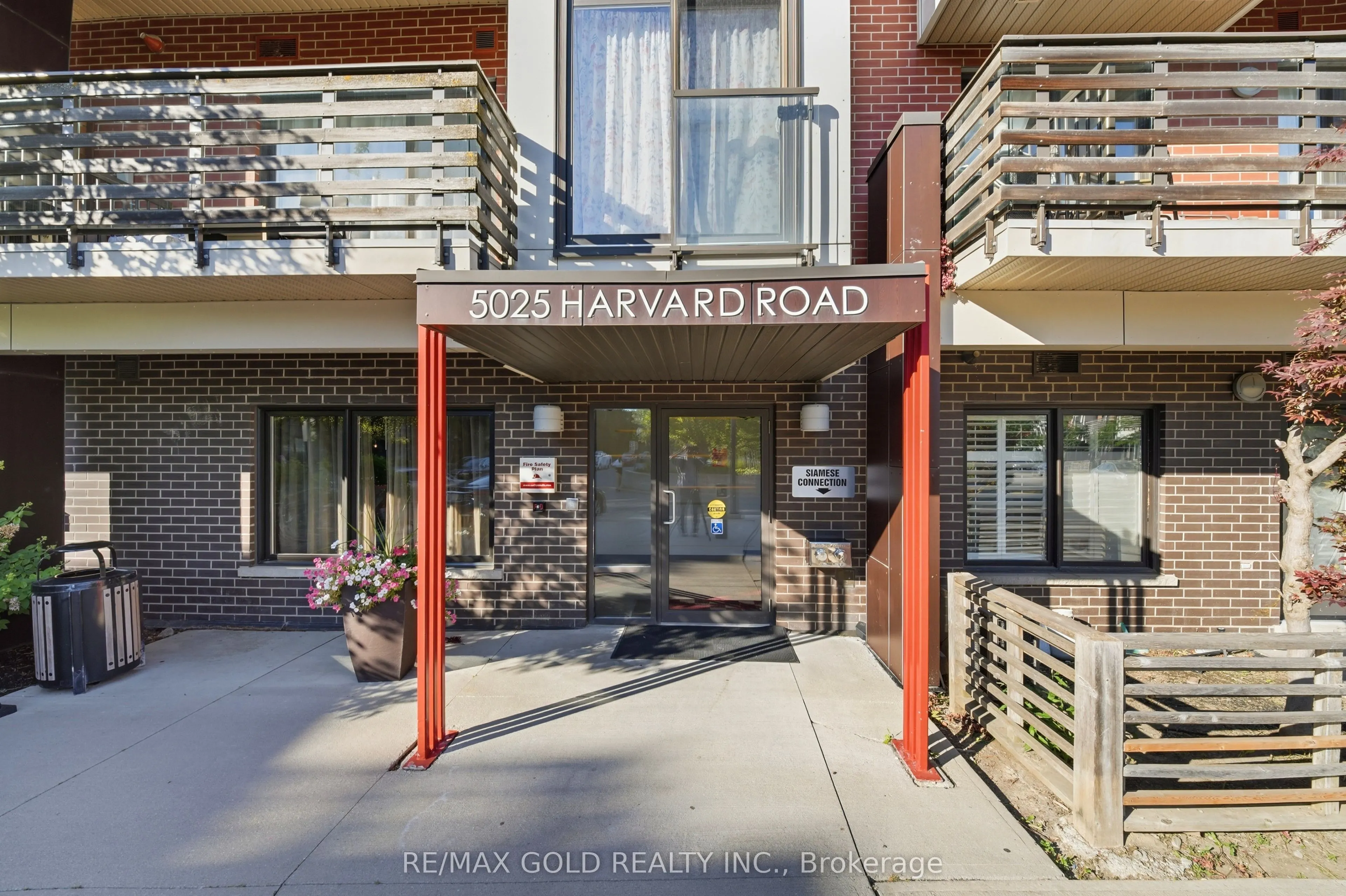 5025 Harvard Road #211
